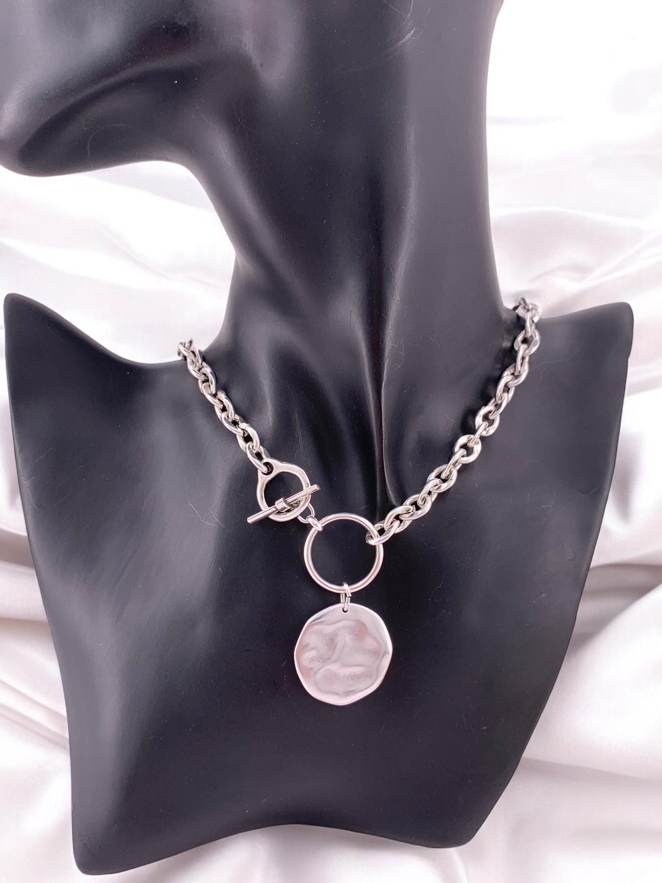 Chunky Silver Chain Necklace – Toggle Clasp & Disc Pendant – Statement Jewelry – Kukuri Jewelry