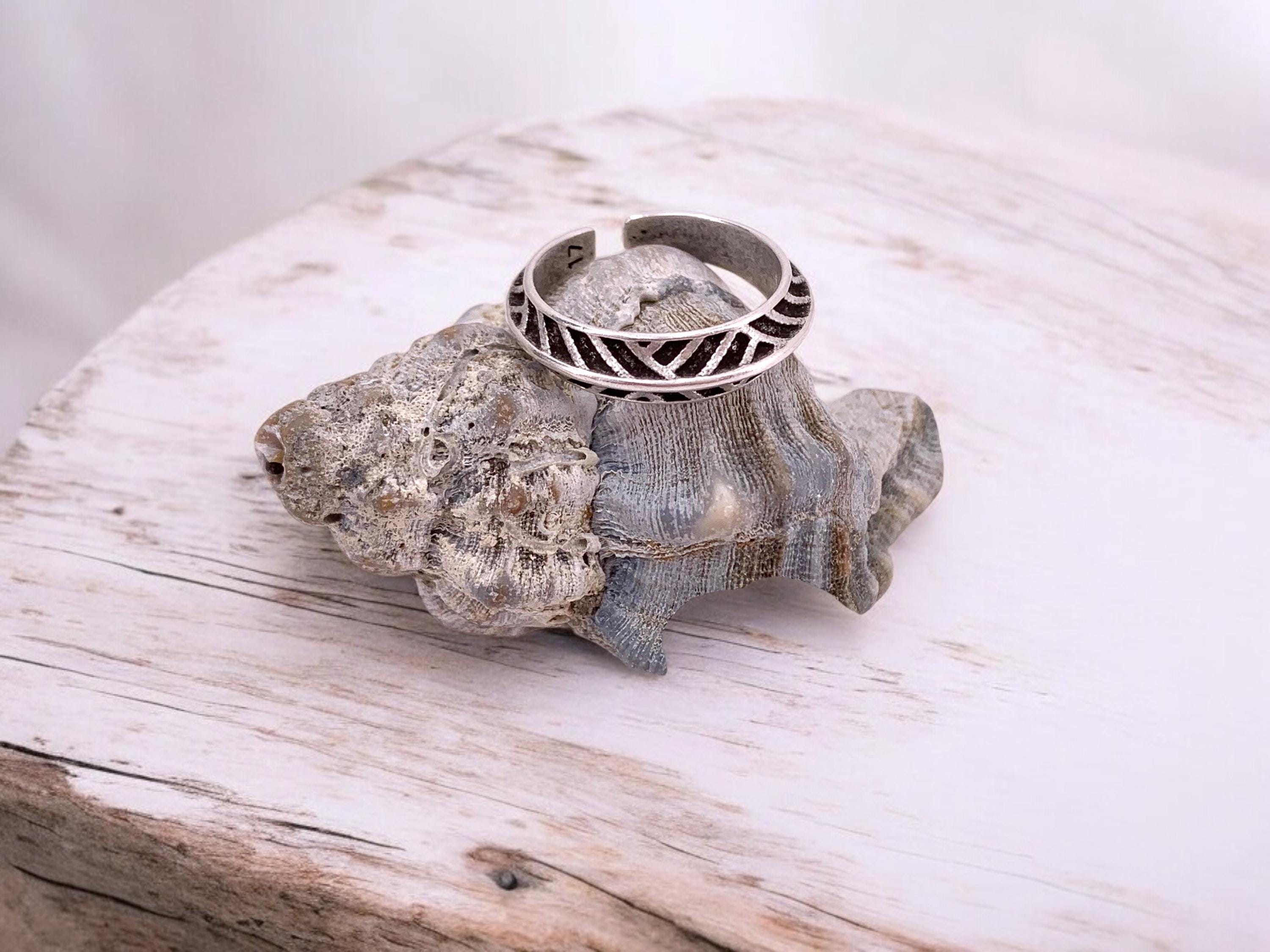 Bohemian engraved antique Silver finished ring