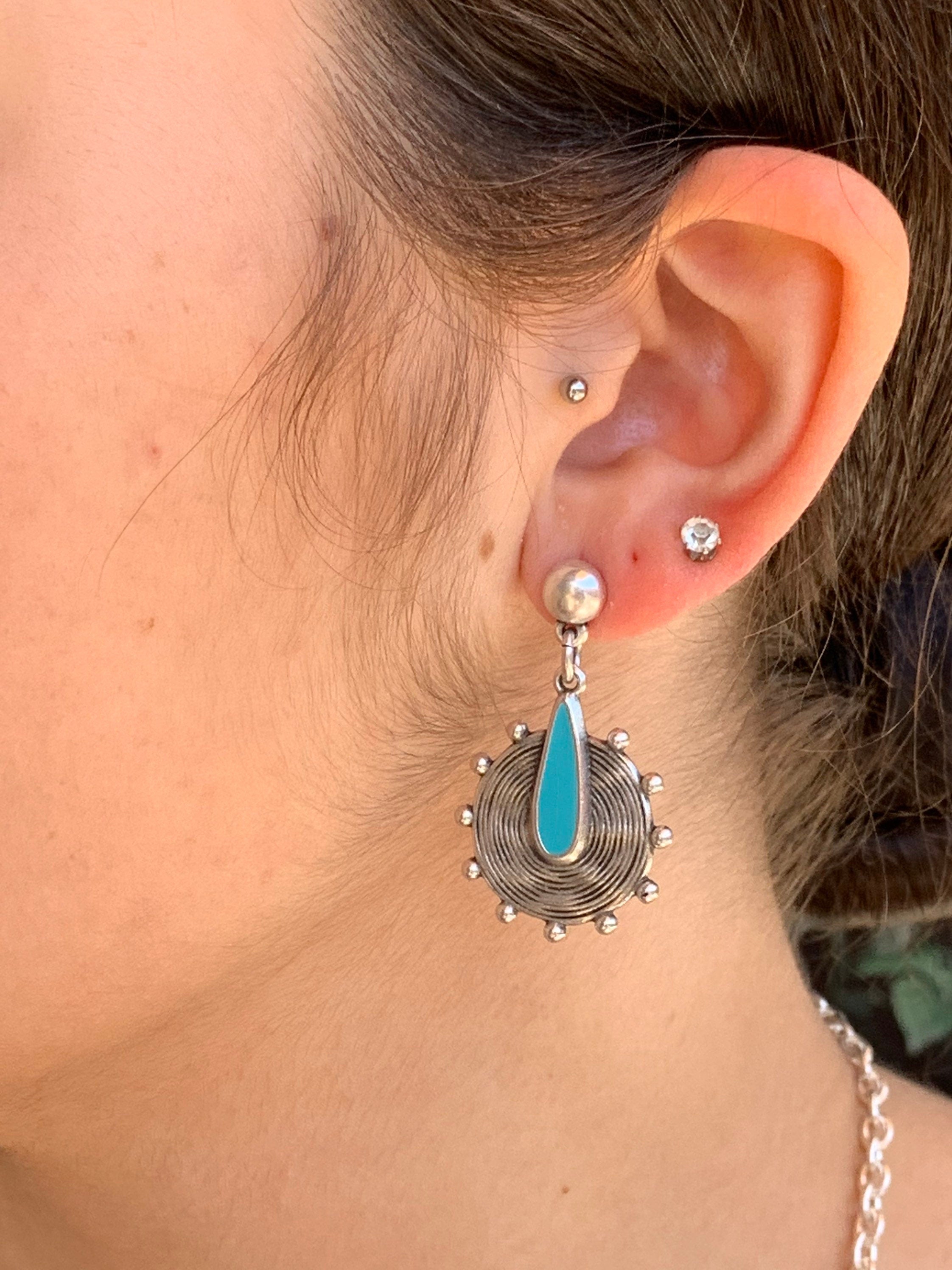 Bohemian Turkish silver dropped engraved earring