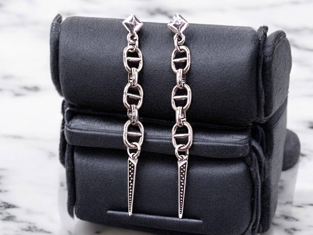Very long chunky chain earrings with spike pendant, dangling earrings, silver chain earrings, punk earrings, , unique earring