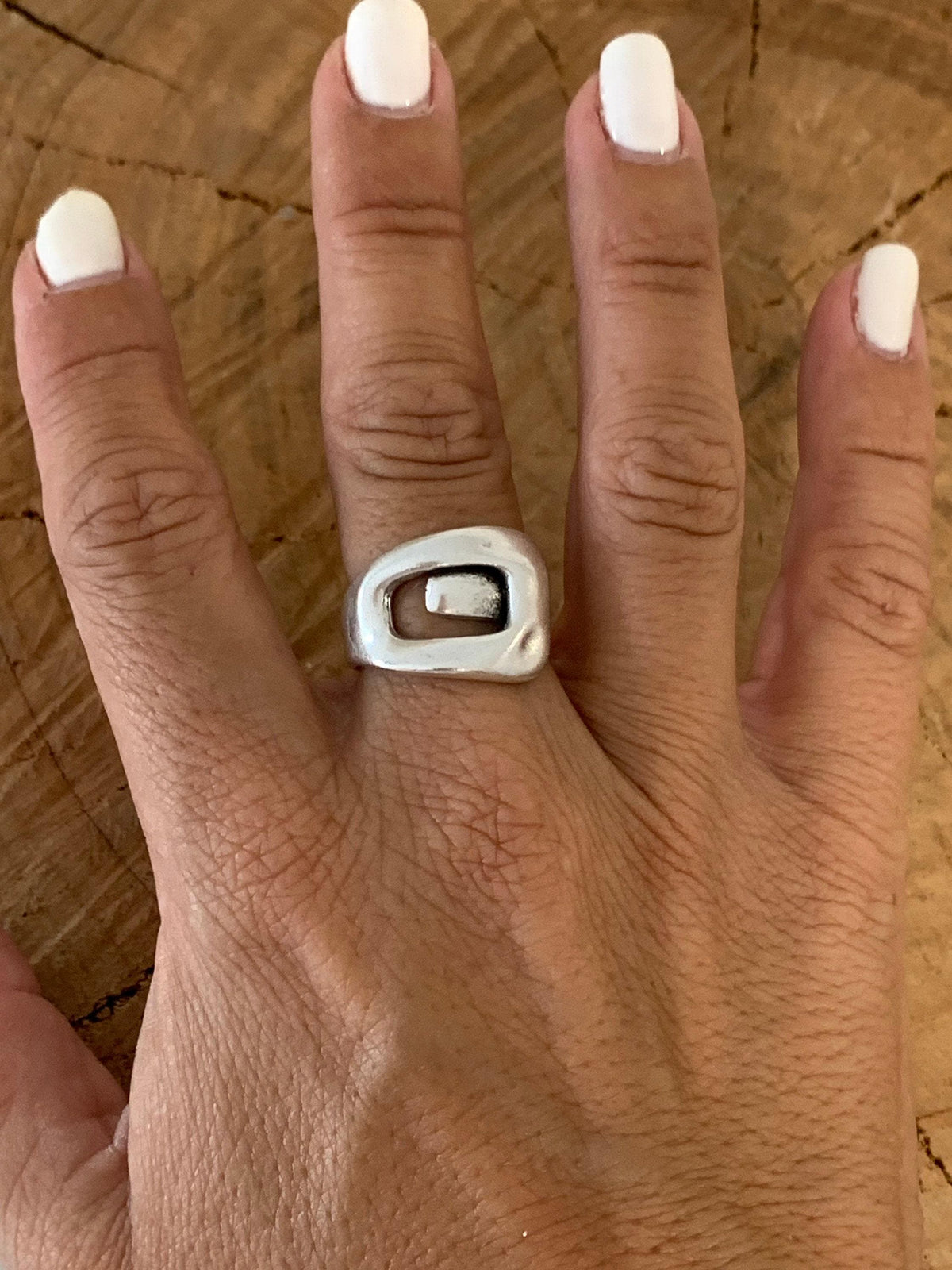 Bold chunky silver plated ring • sculptural adjustable statement ring • modern unisex silver jewelry. anillo plateado grueso