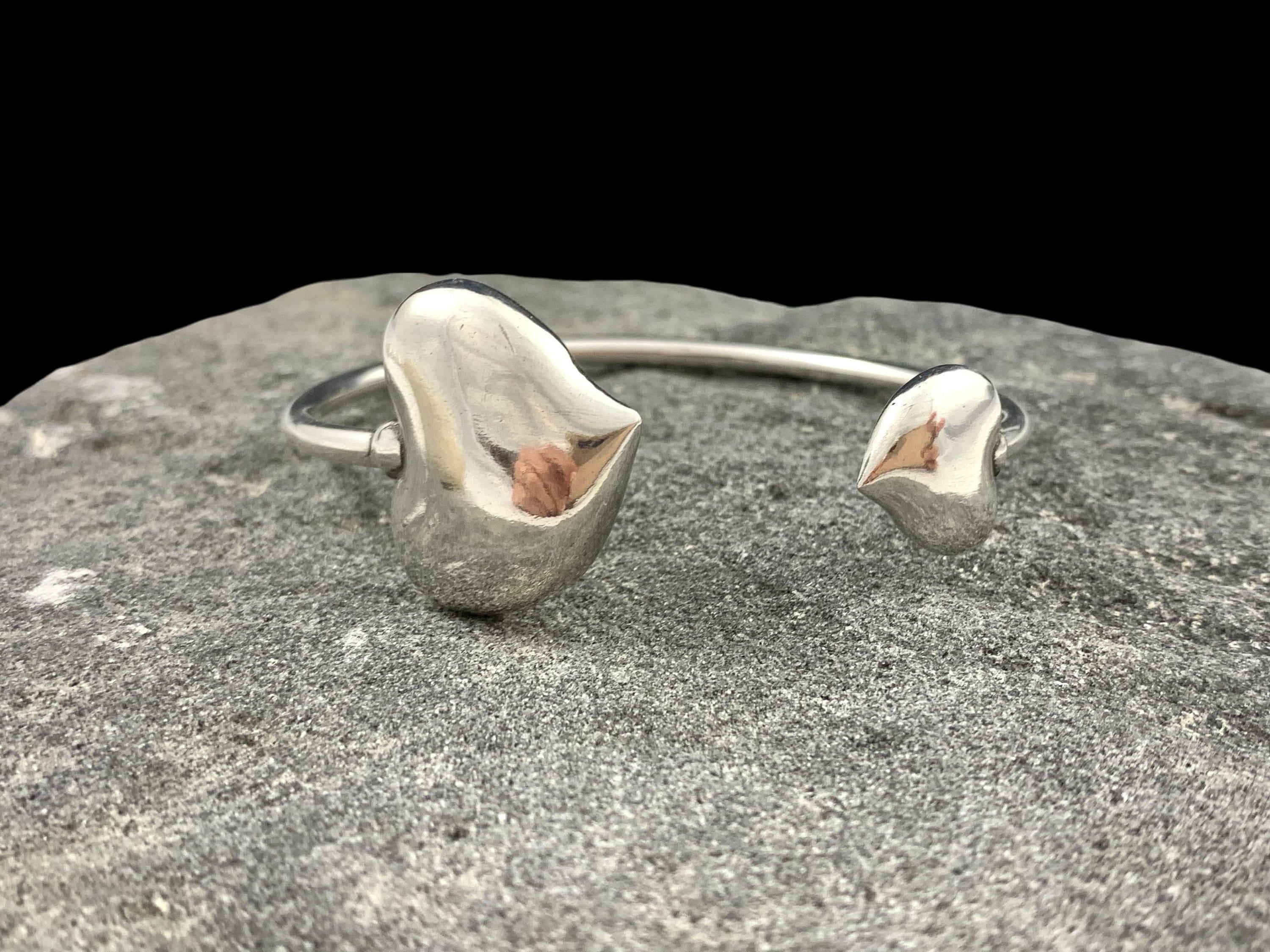 Chunky open heart cuff bracelet – adjustable vintage-inspired silver bangle for women – sculptural statement jewelry -