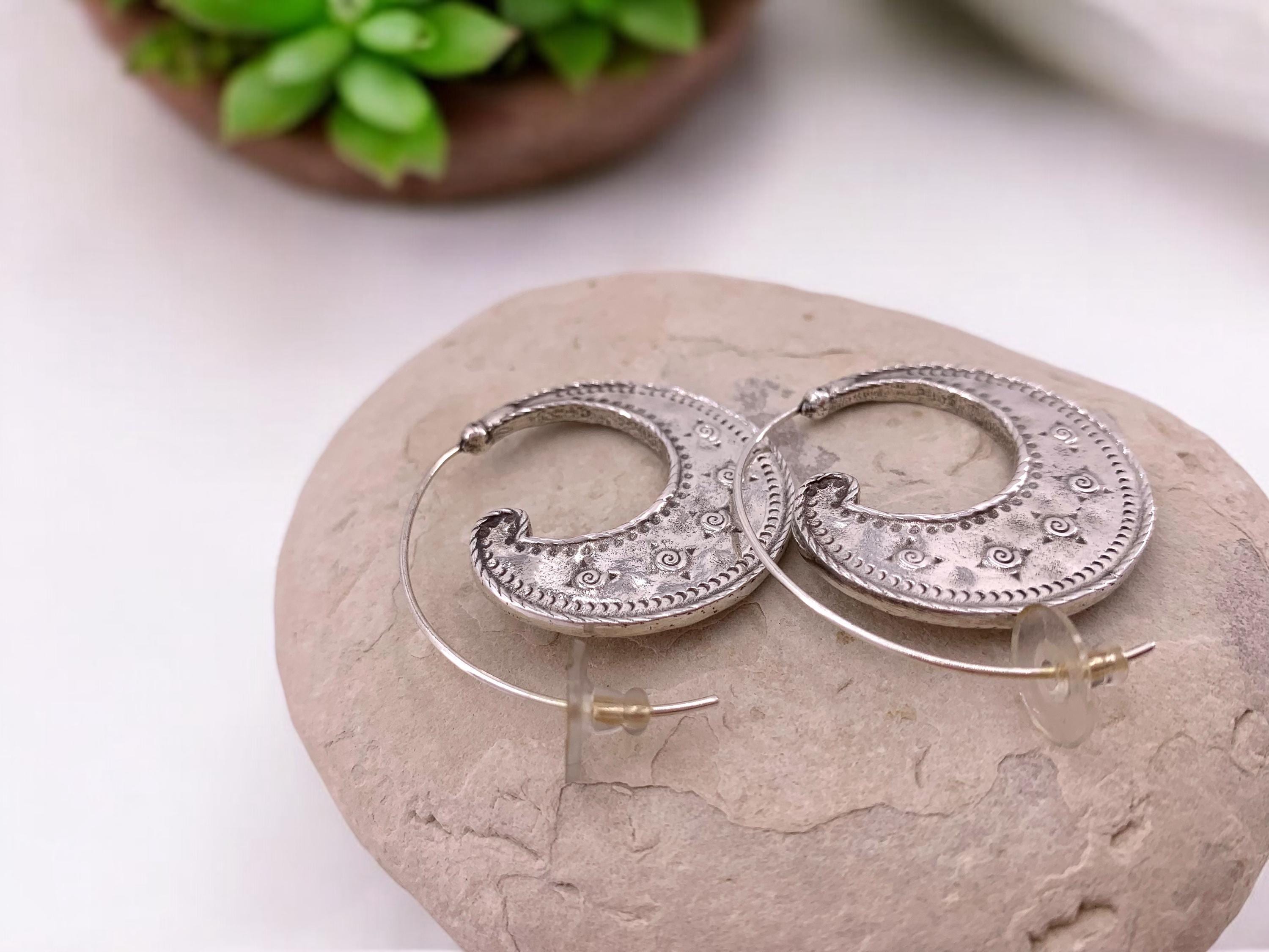 Silver antique moon earrings, silver spiral earrings, statement earrings, ethnic earrings, big moon engraved earrings, mandala earring