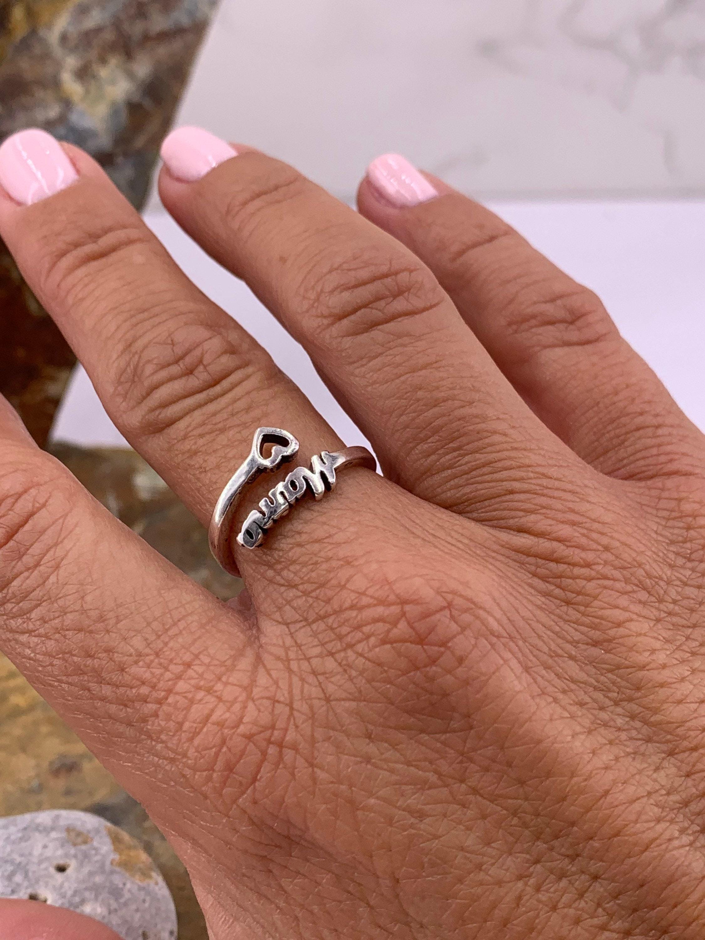 Bohemian silver plated ring with heart and mom engraved message