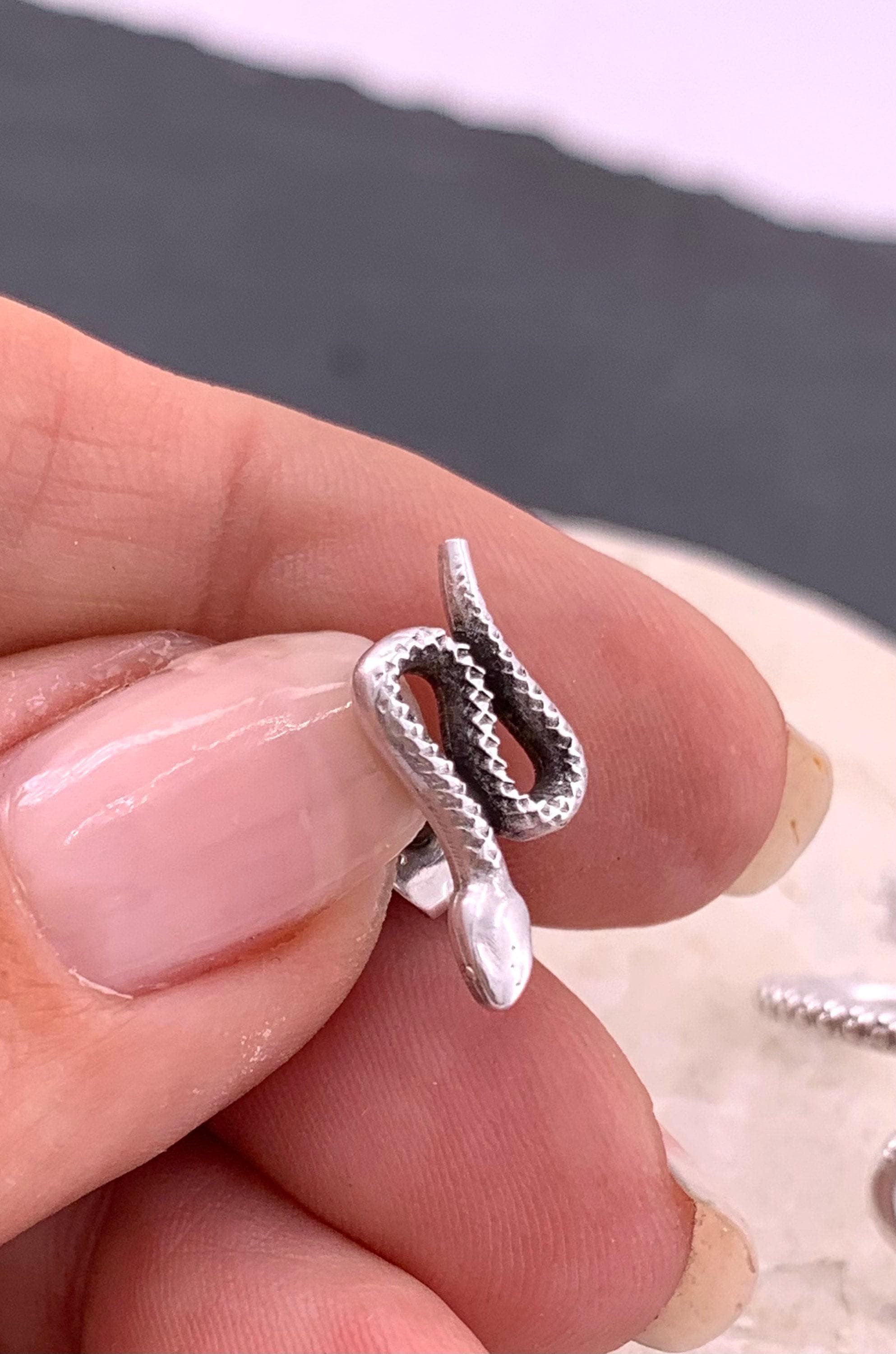 Unisex silver snake earrings – rock-inspired style – surgical steel posts – silver-plated – everyday jewelry by kukuri