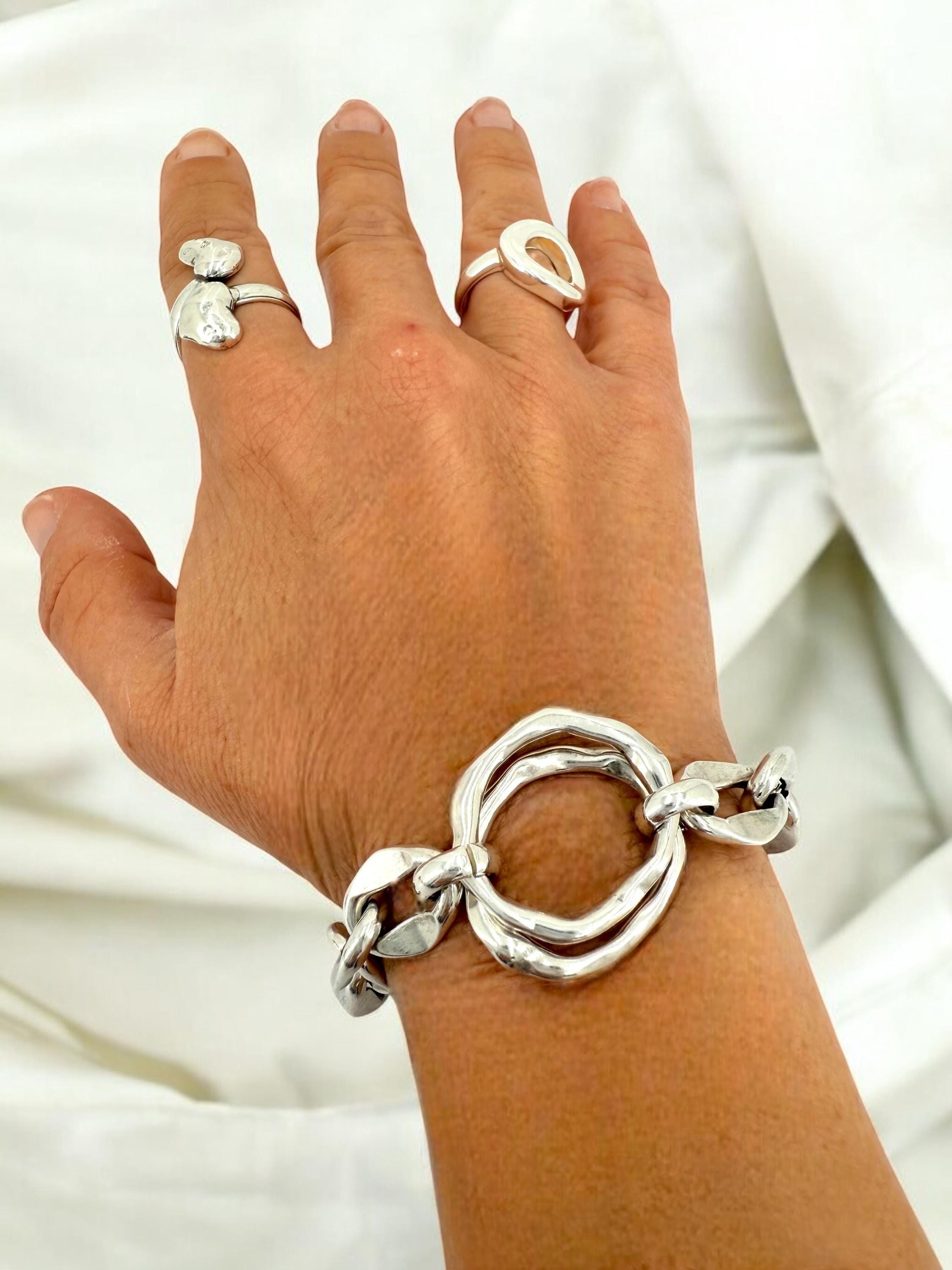 Chunky silver chain cicleshaped bracelet, bold link bracelet, heavyweight chain bracelet, thick bracelet, , women’s gift