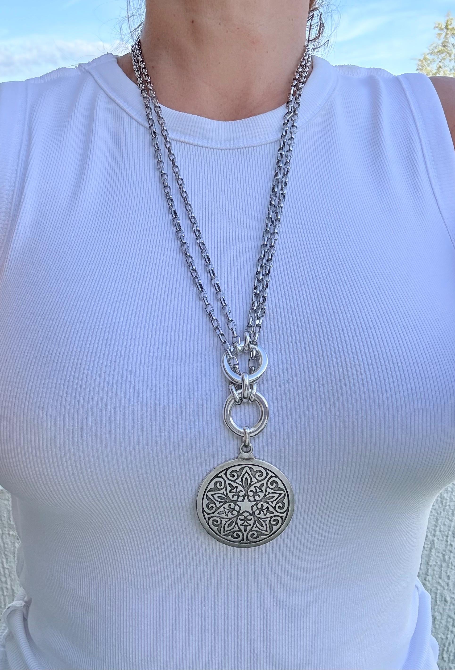 Double circle chunky necklace with large mandala pendant – layered chain – dark silver finish – handmade kukuri jewelry