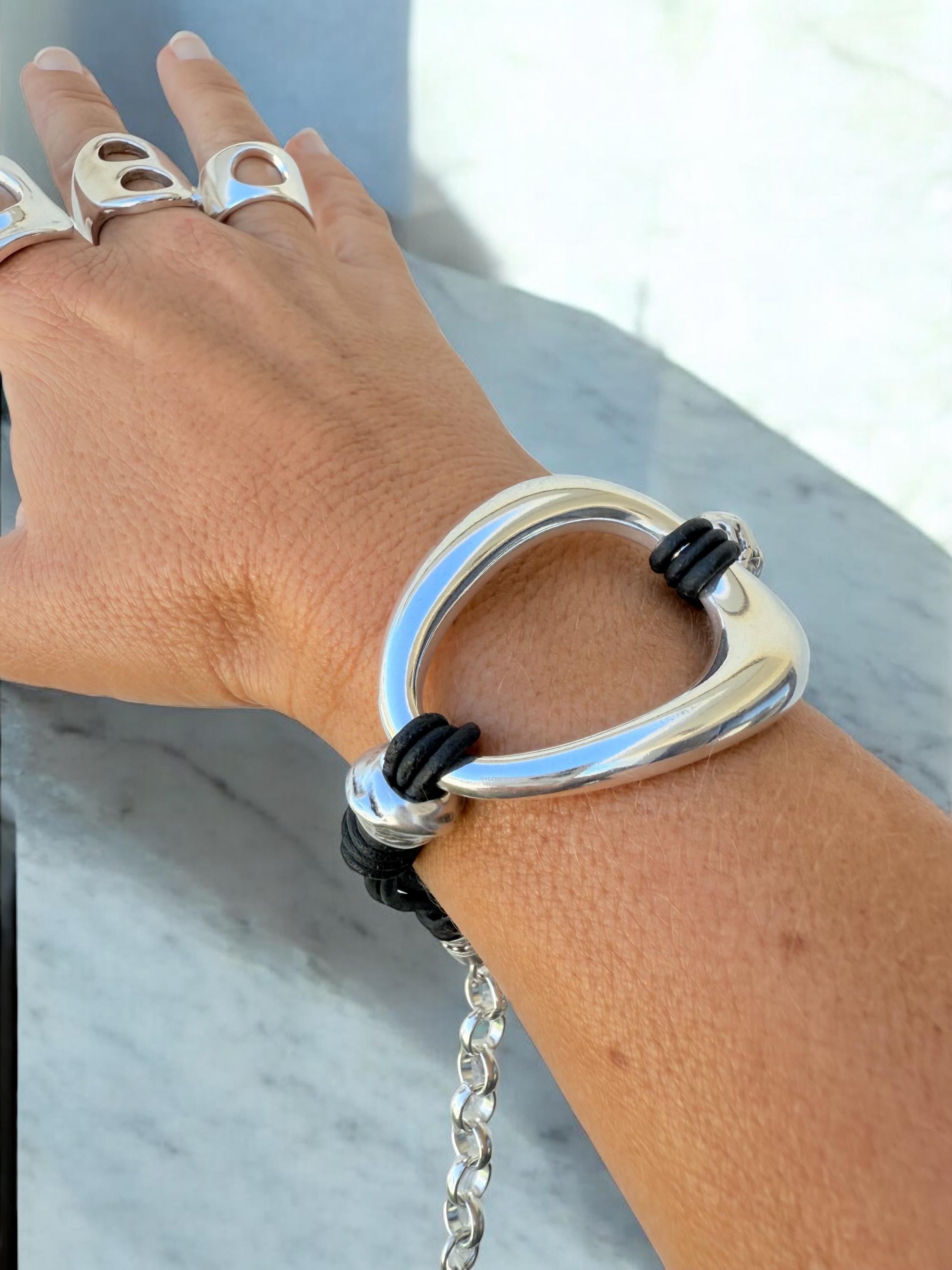 Chunky leather & silver bold bracelet – brutalist boho style – adjustable – handmade kukuri jewelry