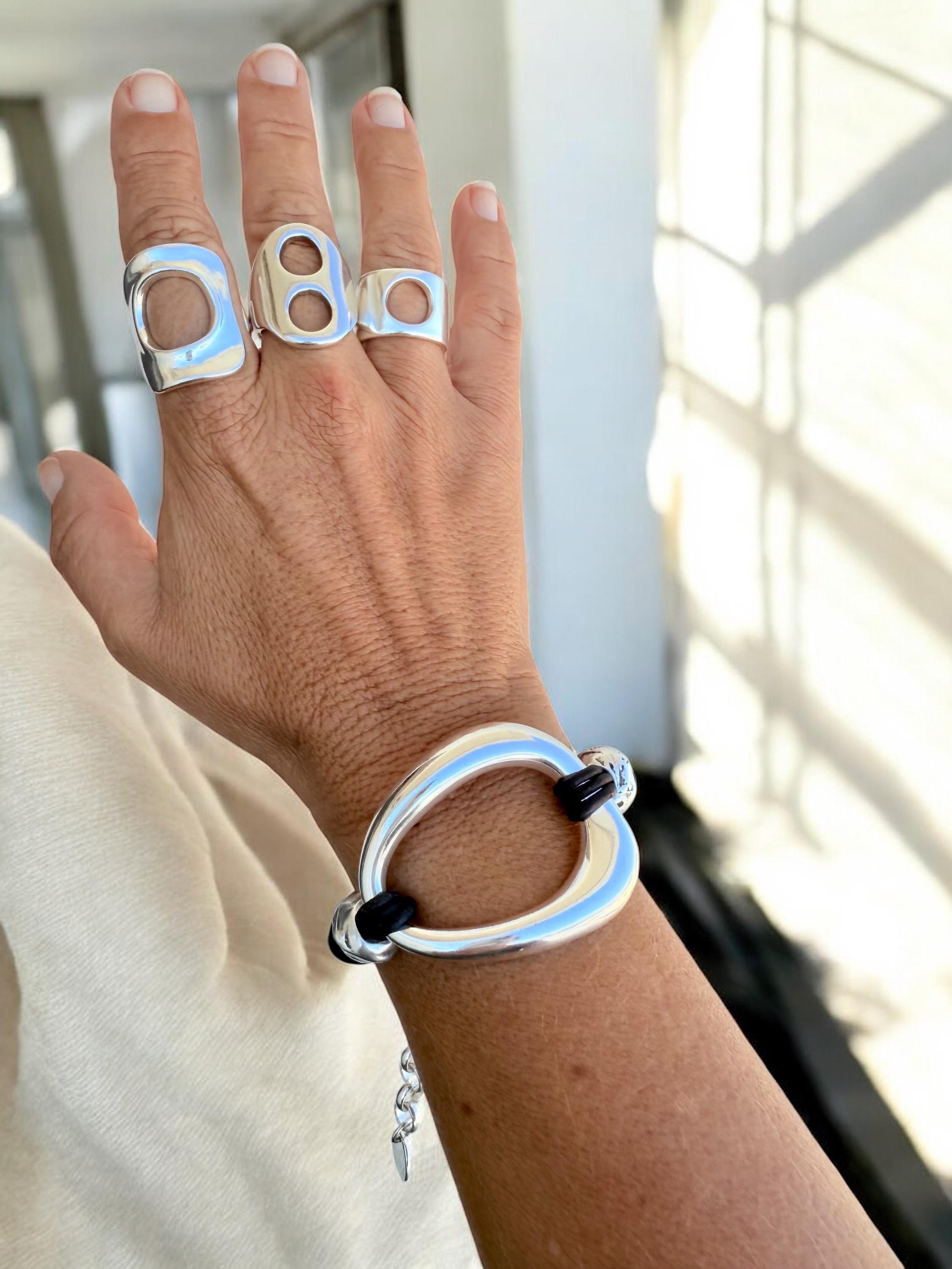 Chunky leather & silver bold bracelet – brutalist boho style – adjustable – handmade kukuri jewelry
