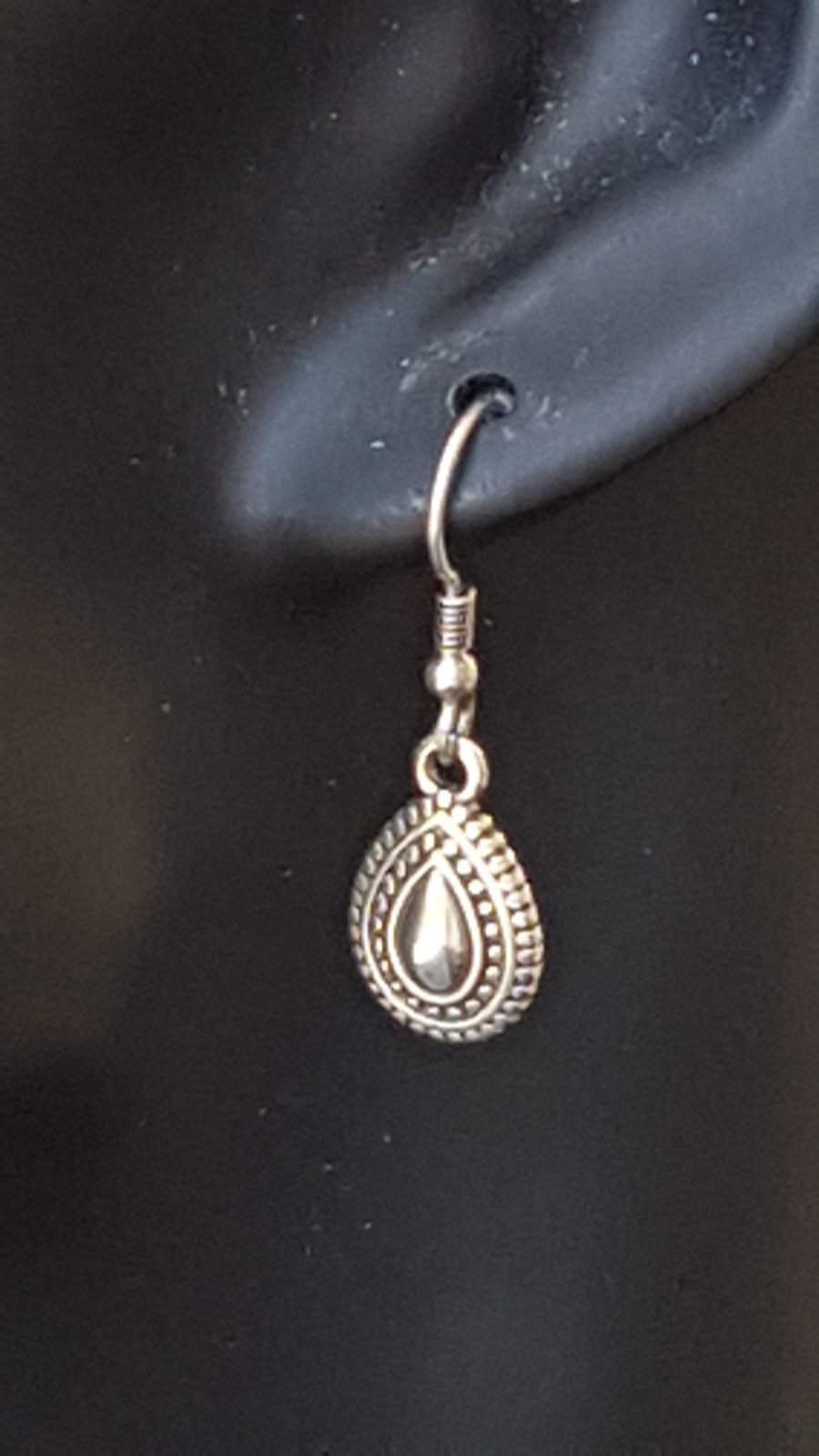 Silver dangling teardrop earrings, silver dangle earrings, turkish earrings, tribal earrings, ethnic earrings, earrings