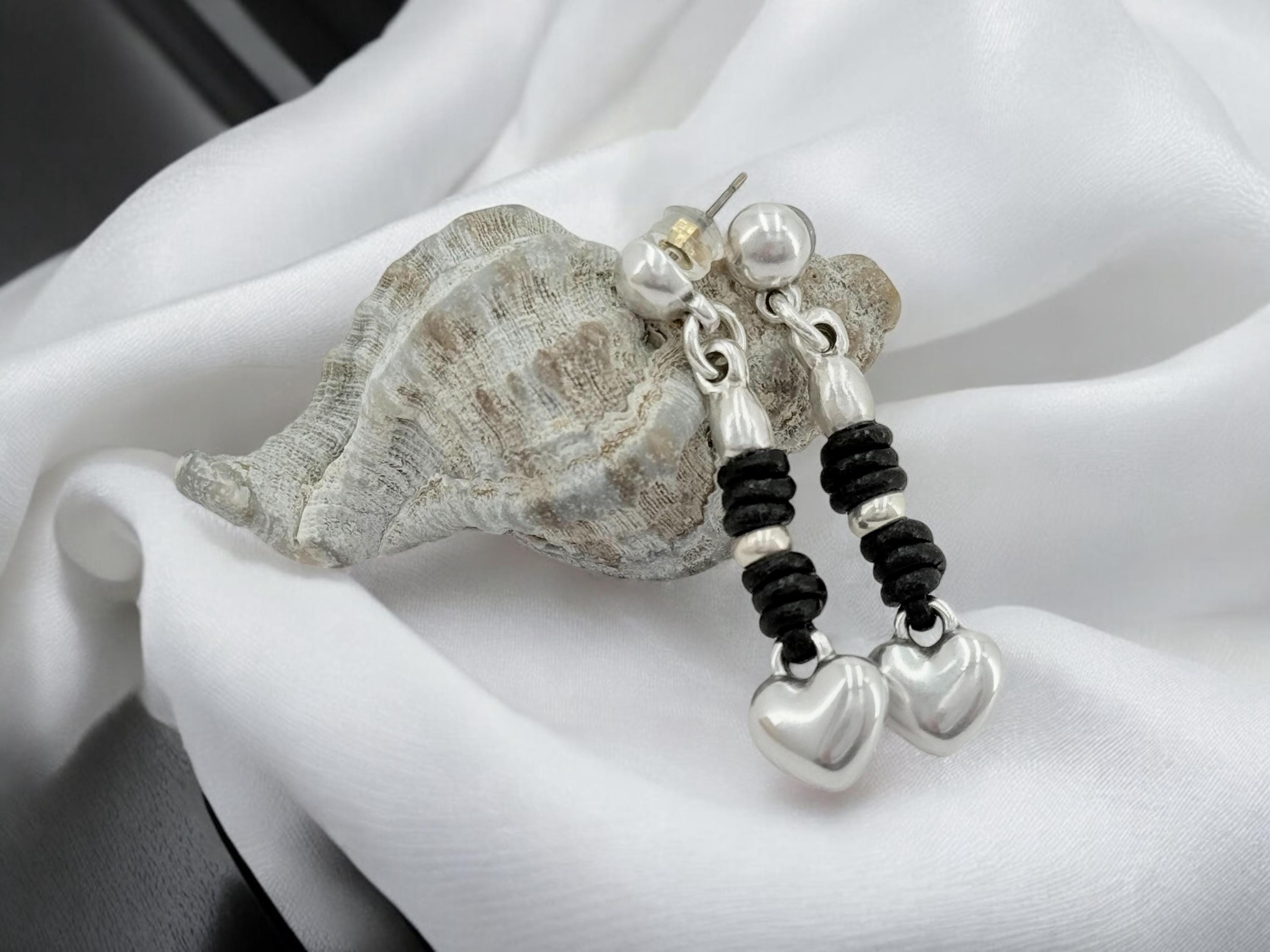 Boho heart dangle earrings, silver and leather jewelry, handmade exclusive kukuri jewelry design