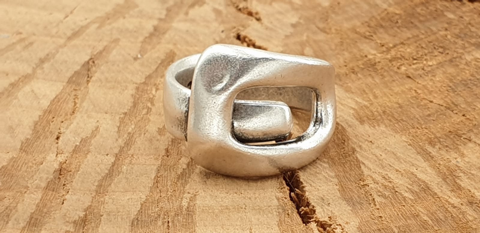 Chunky Silver Statement Ring – Bold Sculptural Design – Adjustable Band –  Gift for Women, gift idea, trendy ring