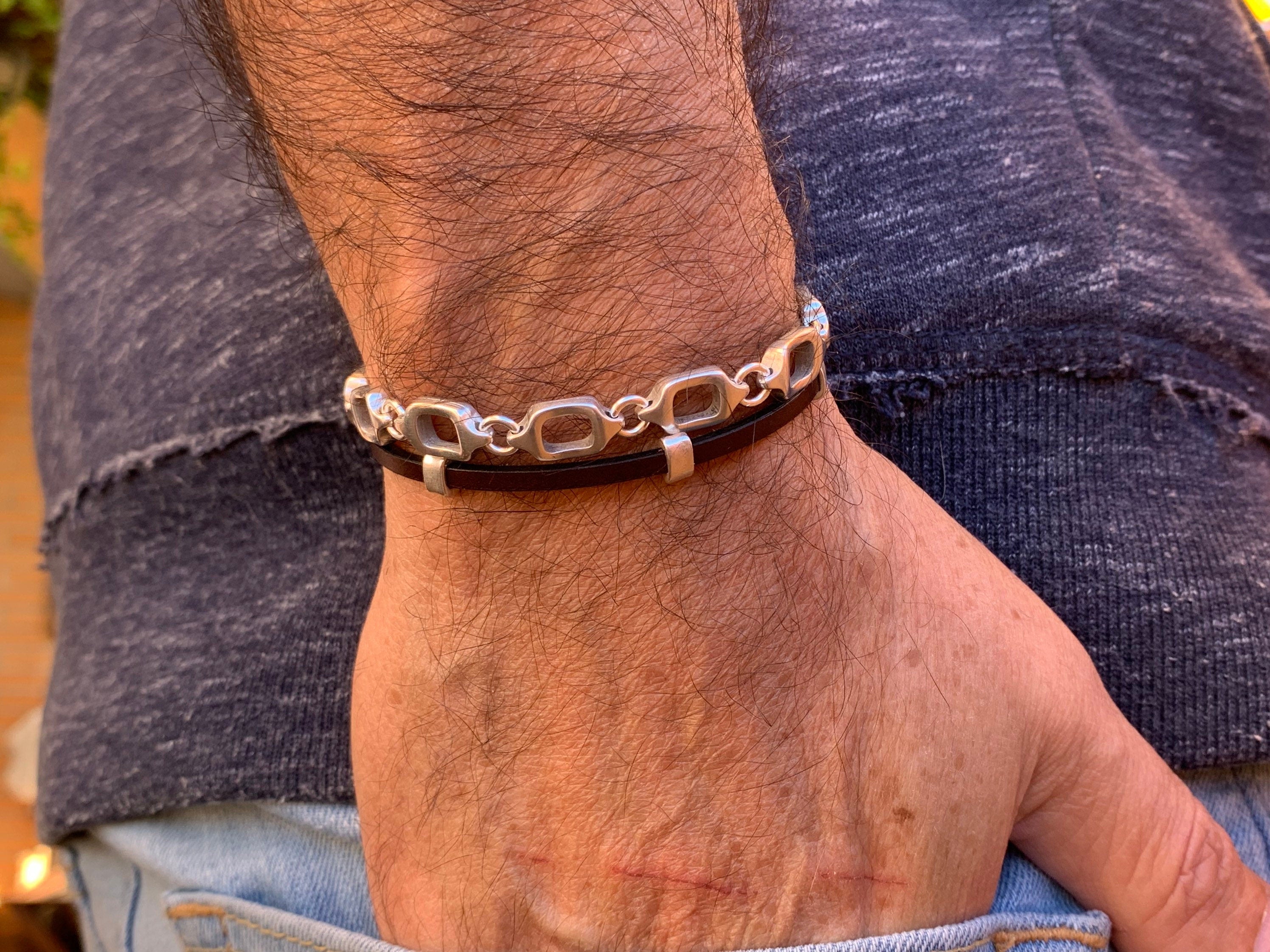 Sculptural Silver Chain Bracelet – Handmade Chunky Design with Custom Clasp – Unisex Modern Statement Jewelry, bold chain bracelet