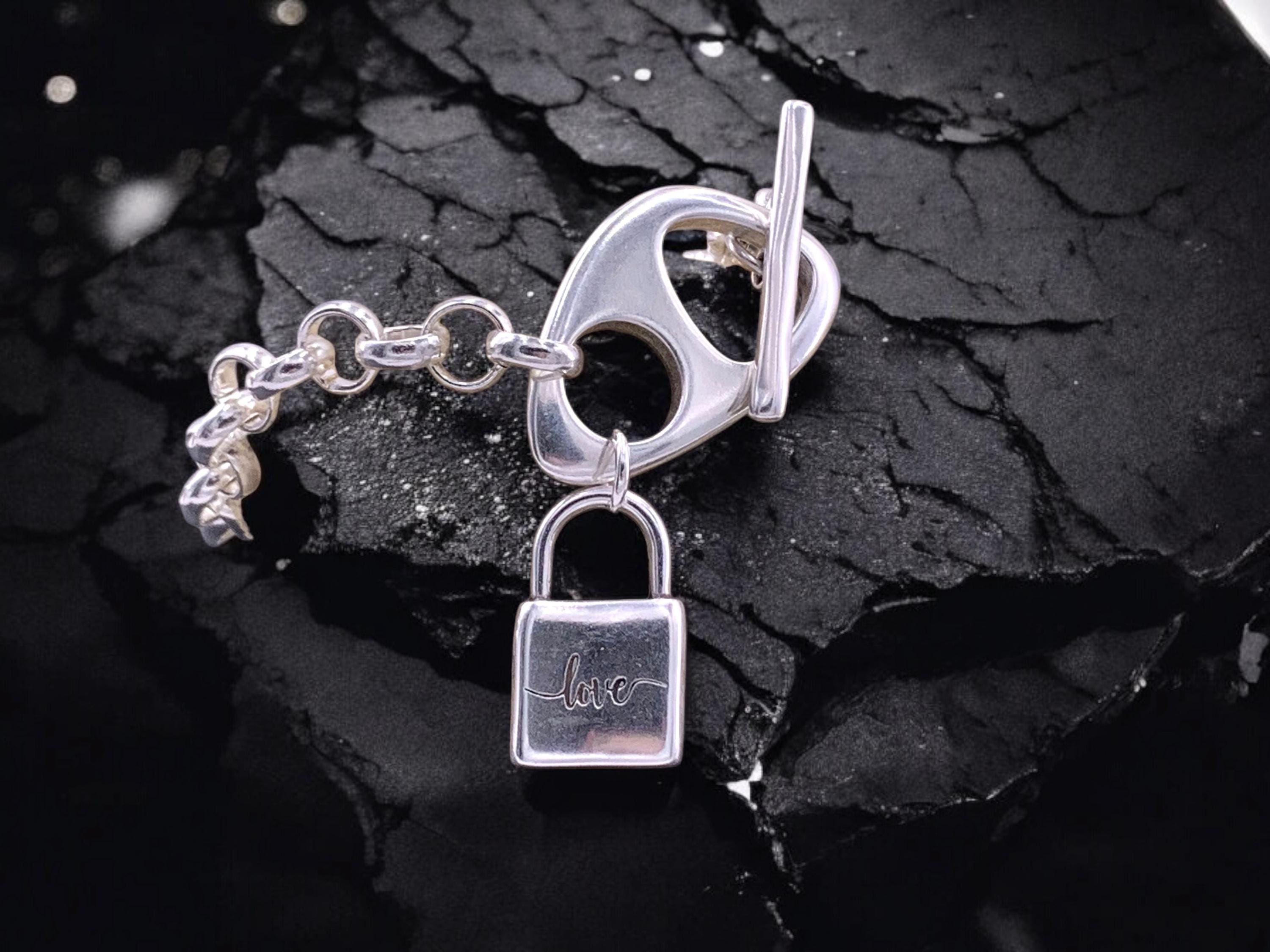 Chunky Silver Chain Bracelet with Padlock Pendant – Toggle Clasp – Custom Fit – Kukuri Jewelry