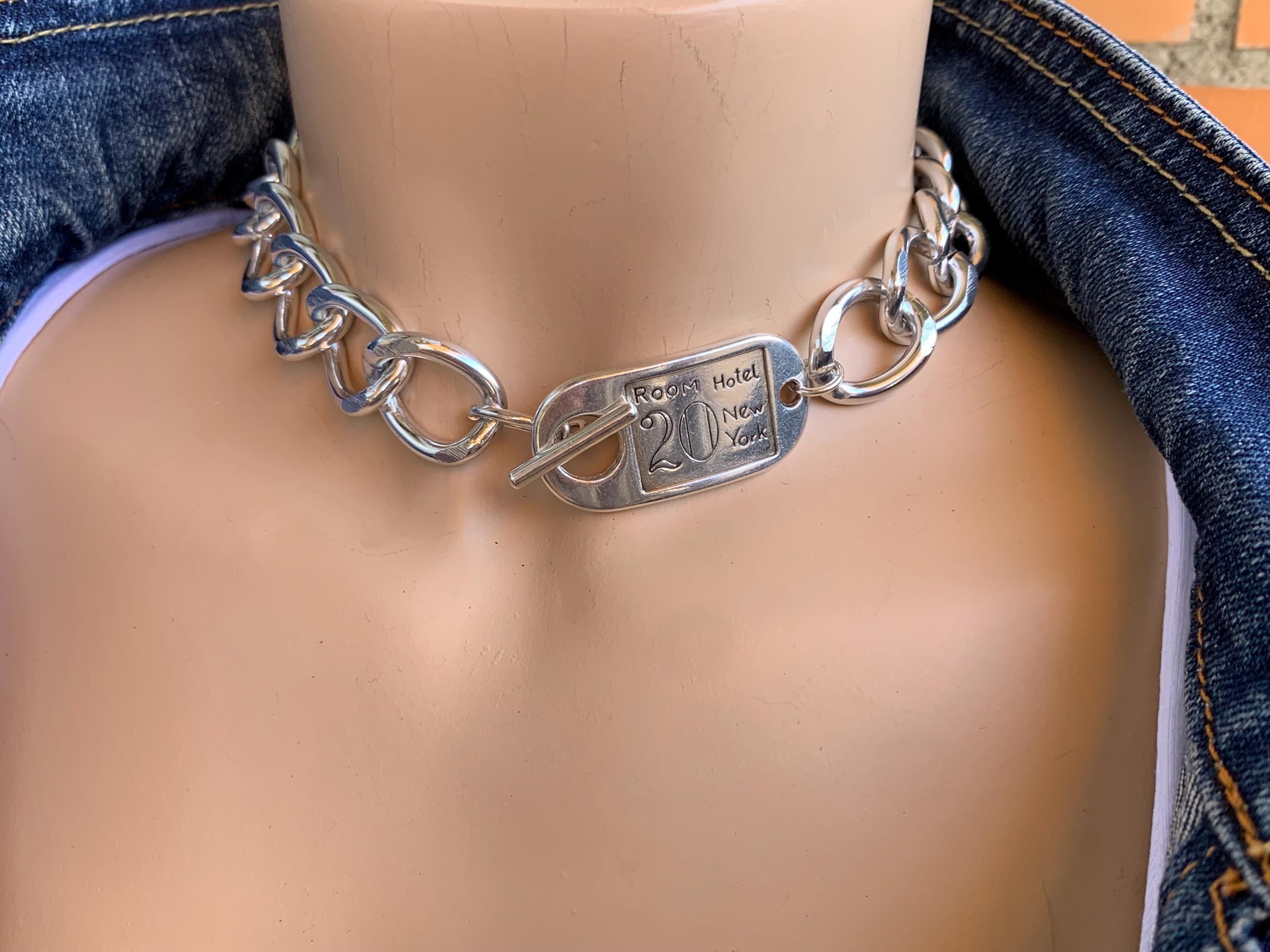 Chunky Silver chain padlock pendant toggle clasp necklace, statement necklace, bulky necklace with chunky chain, voluminous necklace, gift