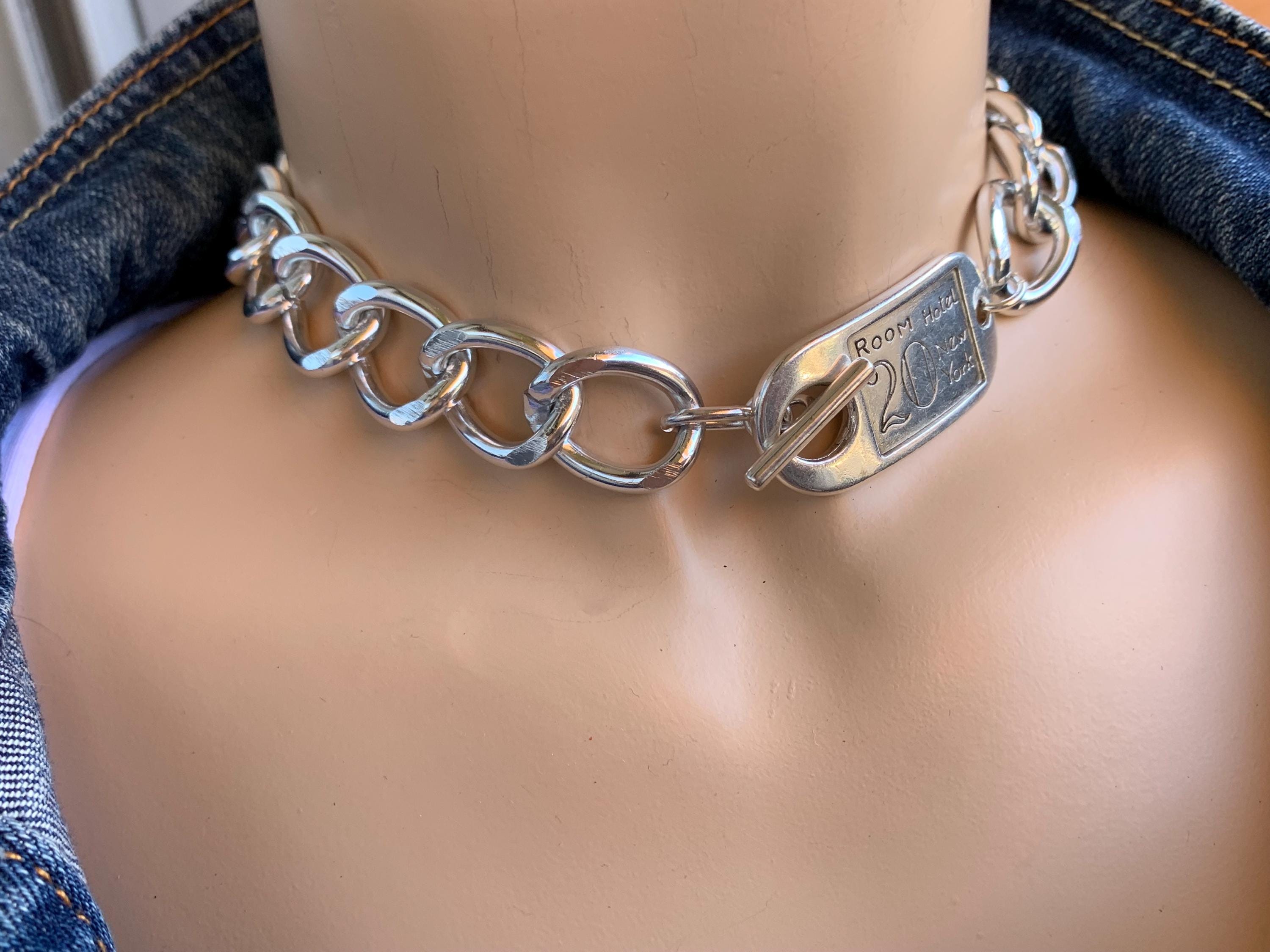 Chunky Silver chain padlock pendant toggle clasp necklace, statement necklace, bulky necklace with chunky chain, voluminous necklace, gift