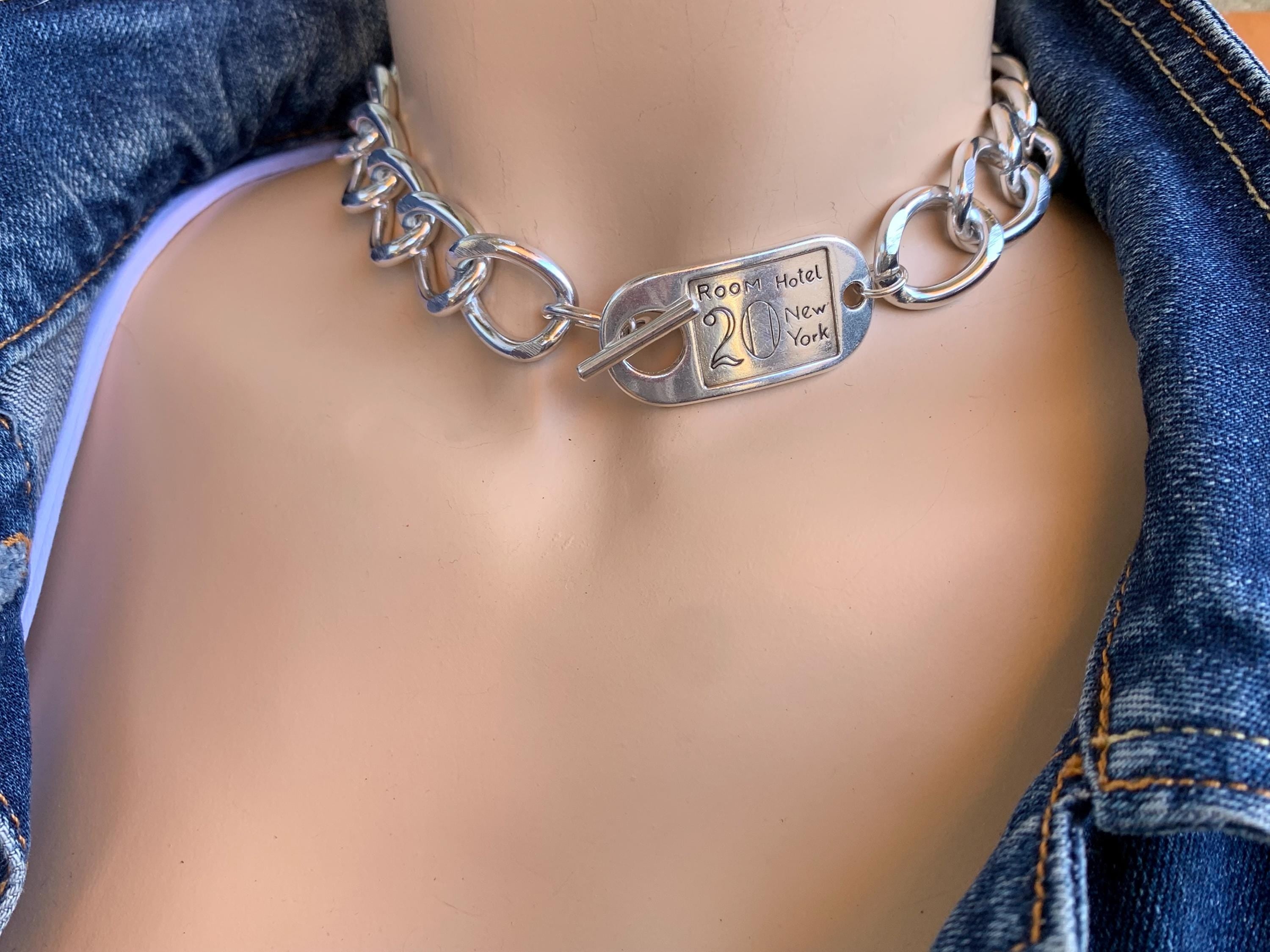 Chunky Silver chain padlock pendant toggle clasp necklace, statement necklace, bulky necklace with chunky chain, voluminous necklace, gift