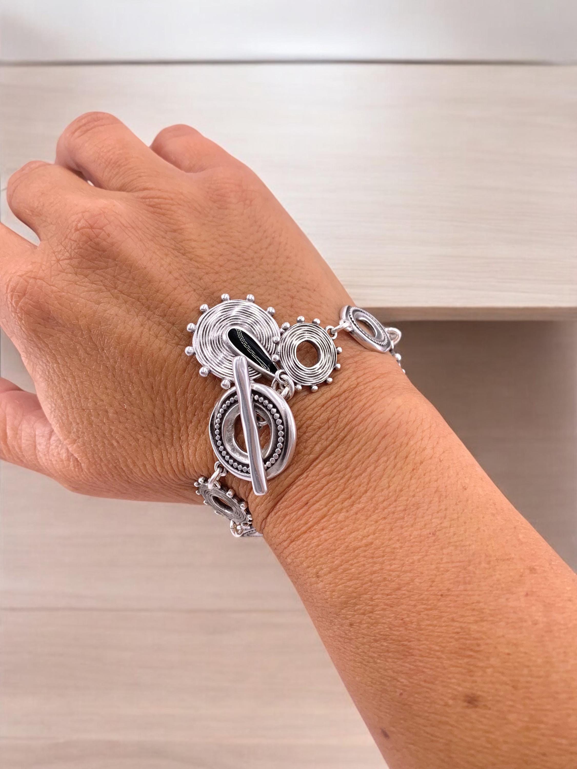 Tribal silver chain bracelet with toggle clasps and  charms, ethnic bracelets, rolo chain silver bracelet, uno de 50 style, bohemian bracele