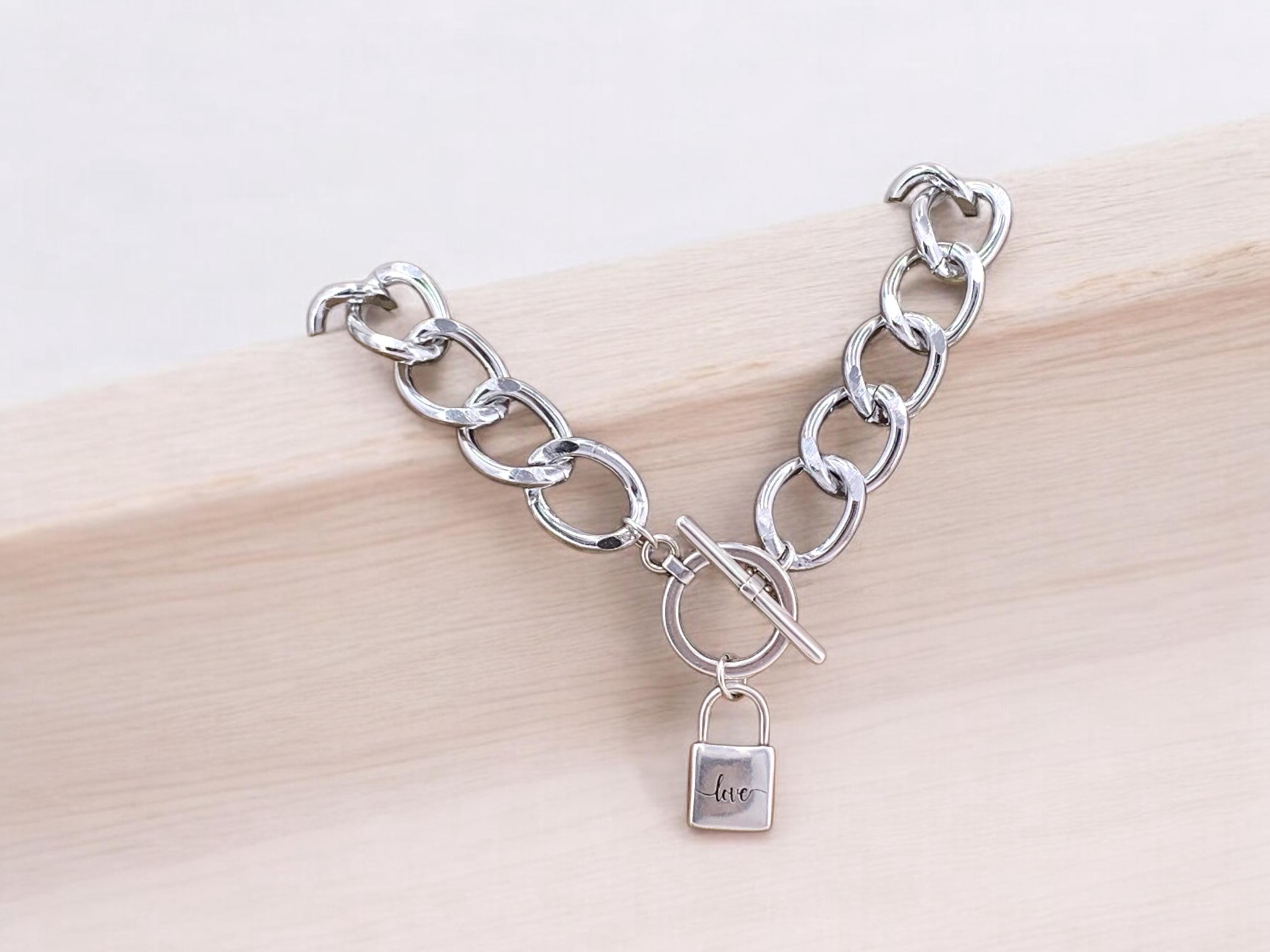 Chunky Silver chain padlock pendant toggle clasp necklace, statement necklace, bulky necklace with chunky chain, voluminous necklace, gift