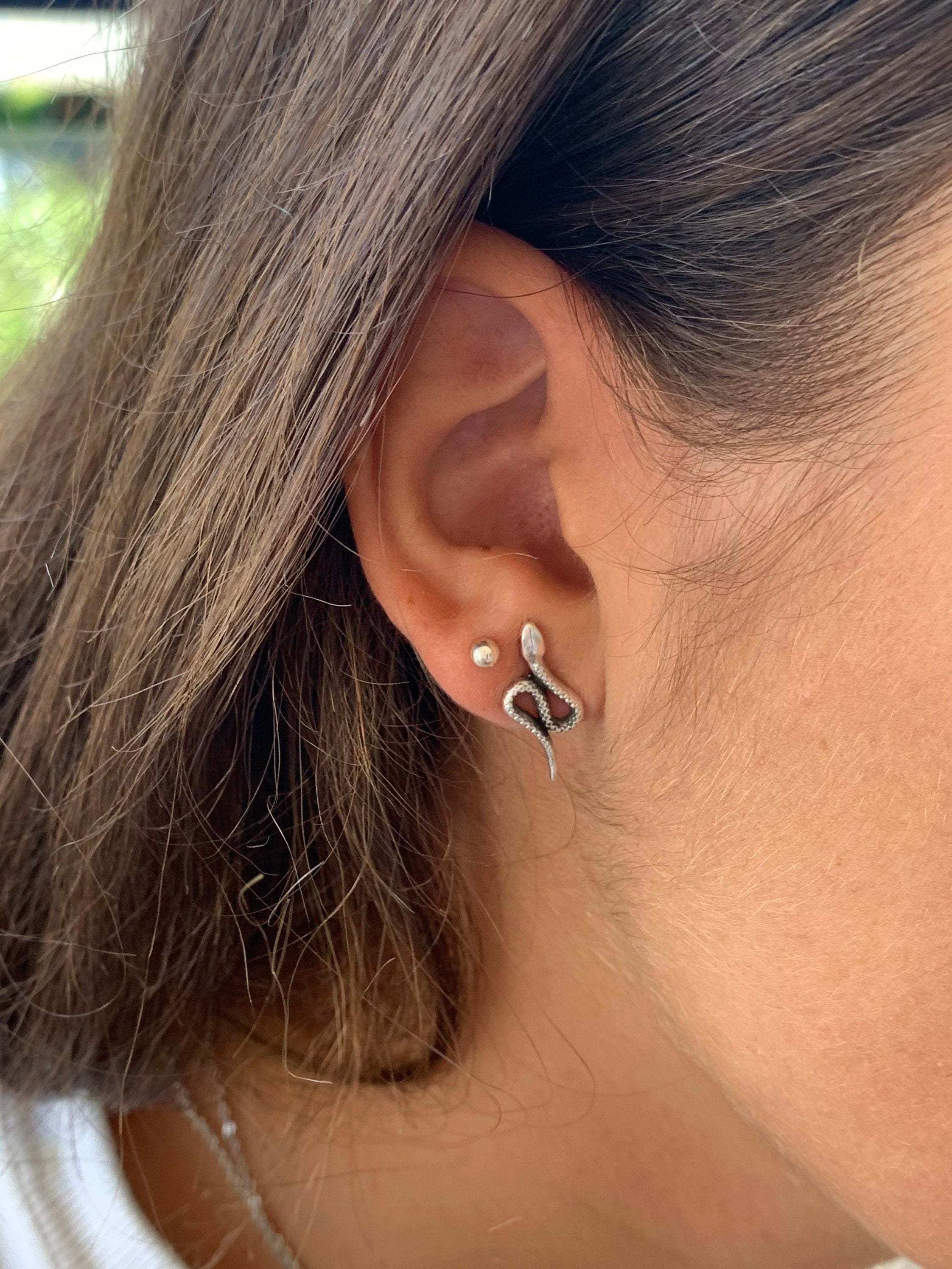 Silver Snake Earrings – Coiled Serpent Design – Hypoallergenic Surgical Steel Pin – Symbolic Unisex Jewelry – 3.5 cm - boho rock style
