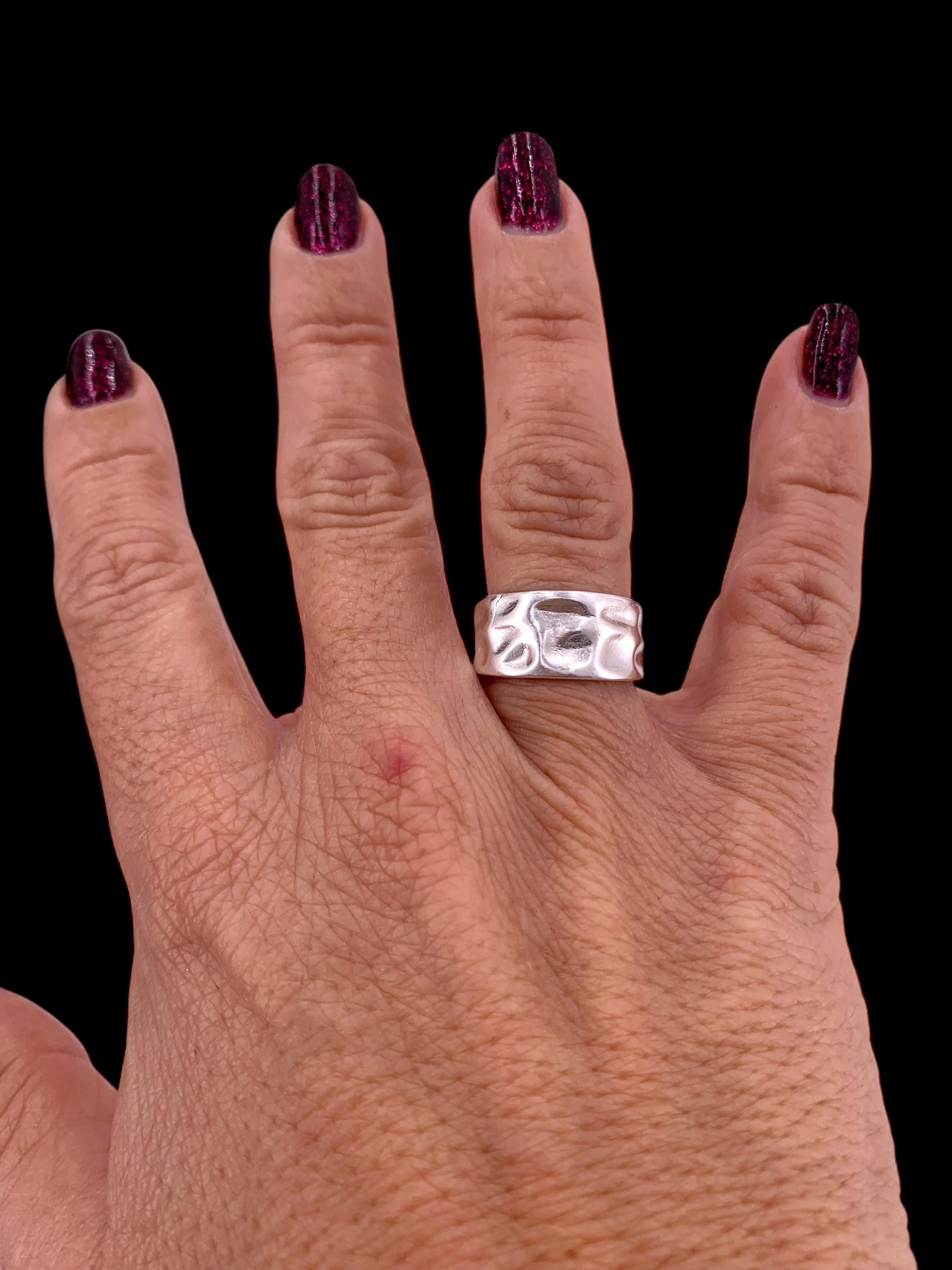 Chunky ring, Silver boho ring, engraved  boho silver ring, chunky ring, Statement ring, Uno de 50 Style, curved ring, Egyptian eye ring