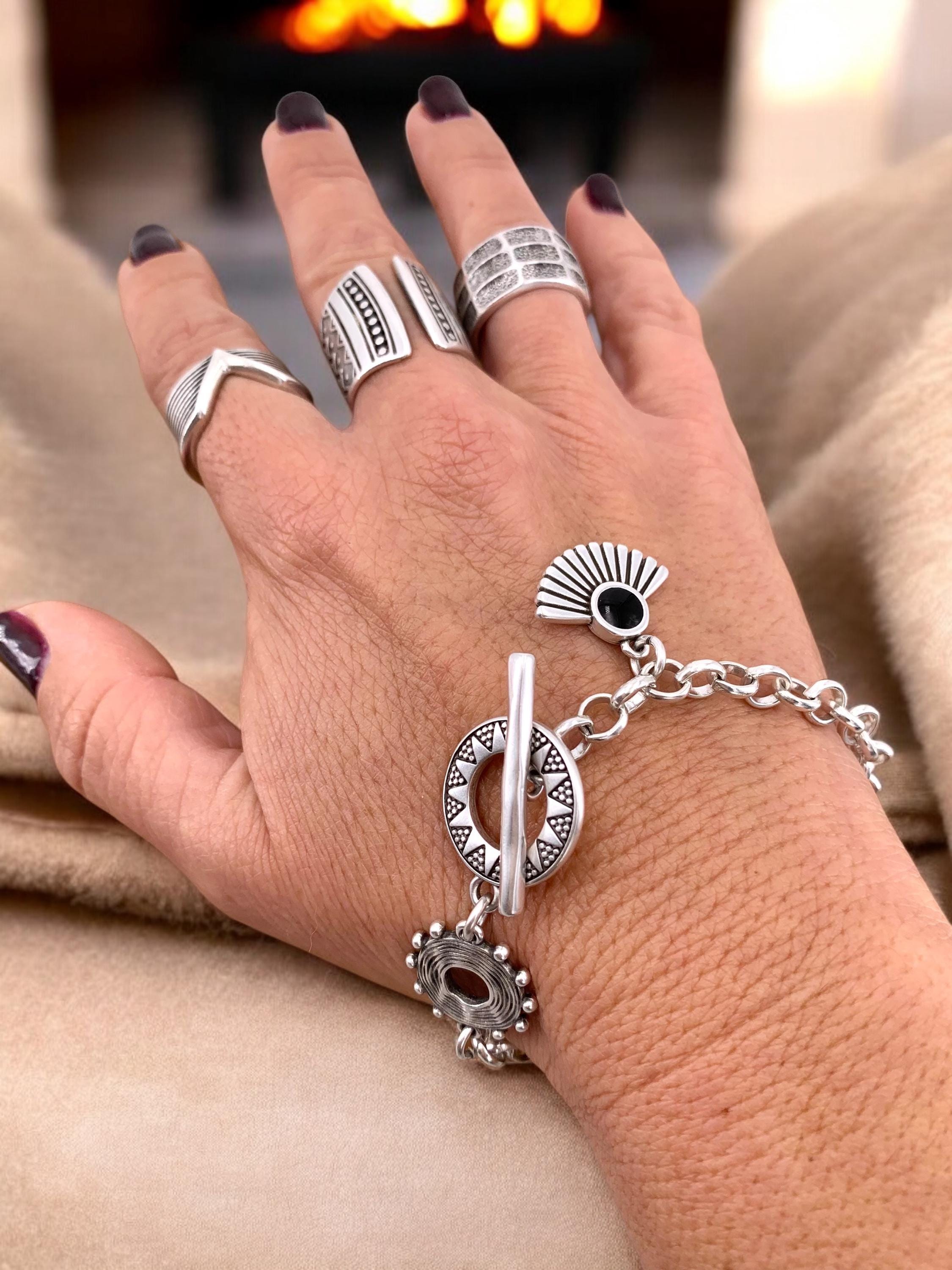Tribal silver chain bracelet with toggle clasps and  charms, ethnic bracelets, rolo chain silver bracelet, uno de 50 style, bohemian bracele