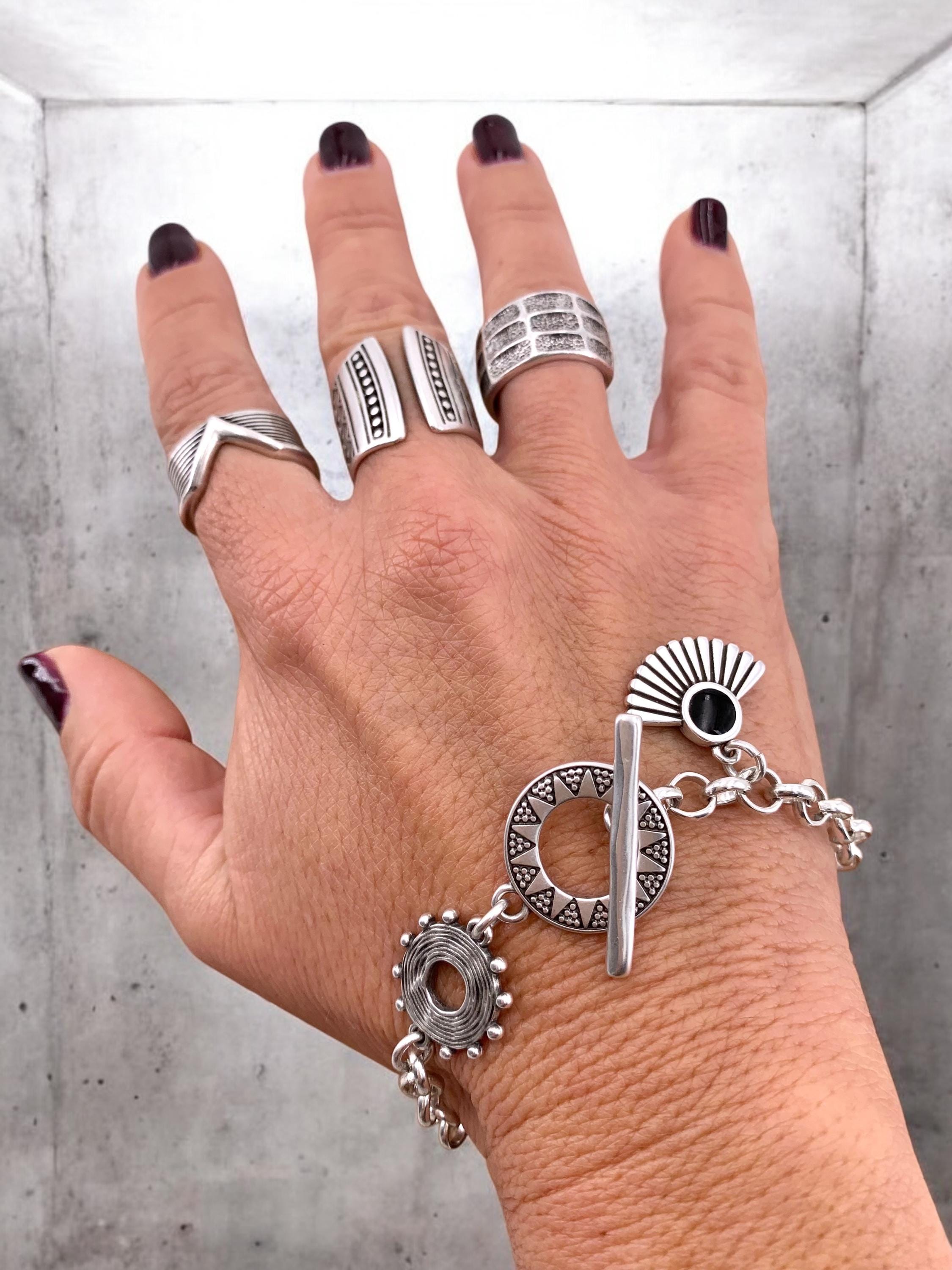 Tribal silver chain bracelet with toggle clasps and  charms, ethnic bracelets, rolo chain silver bracelet, uno de 50 style, bohemian bracele