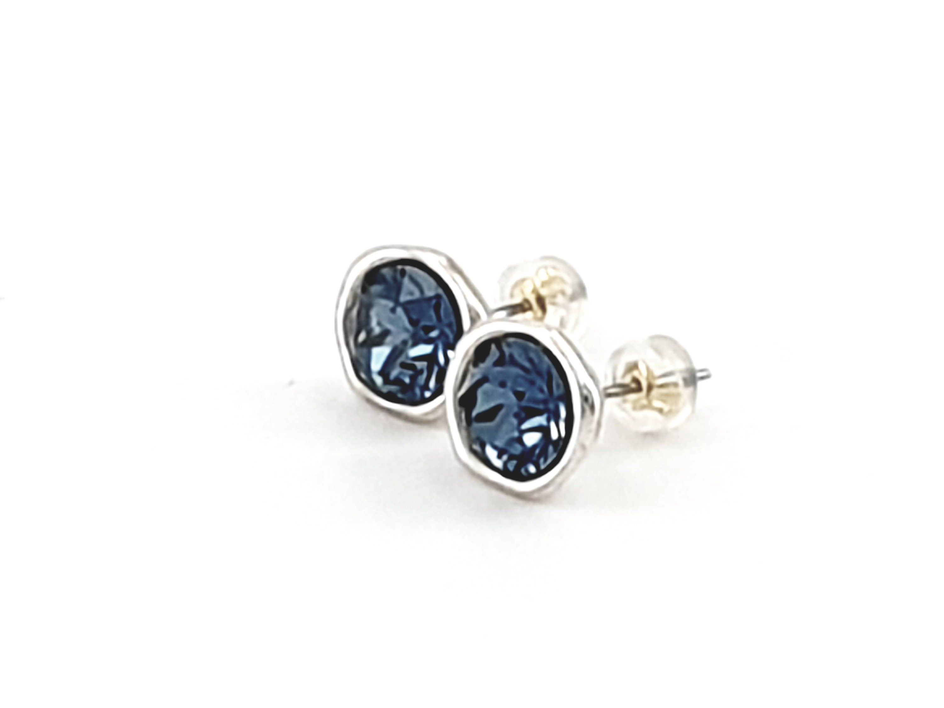 Swarovski Crystal Stud Earrings – 17 Colors Available – Silver-Plated – Sparkling Everyday & Party Jewelry - uno de 50 style - gift for her