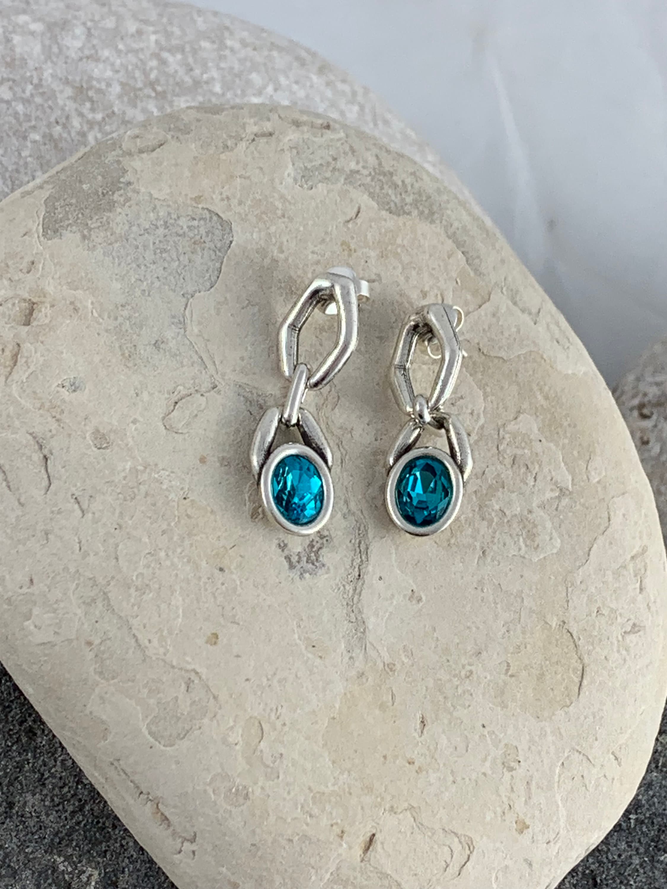 Bold Silver Earrings with Swarovski Crystal – Chunky Chain Statement Studs – Uno de 50 Style – Gift for Women - chain hypoallergenic earring