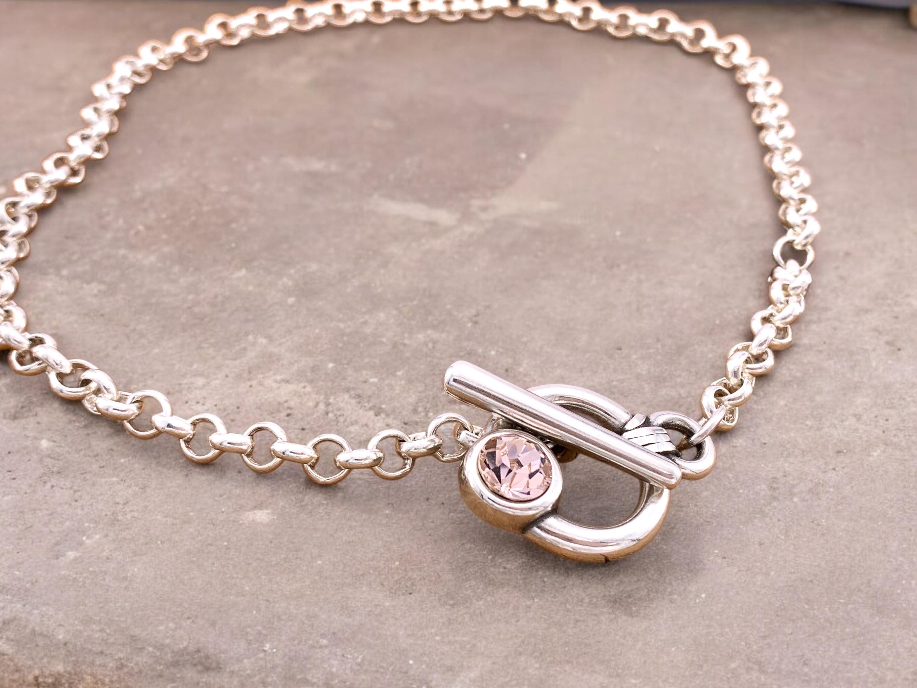 Chunky silver necklace made of sterling silver plated chain an Swarovski crystal, toggle clasp chunky necklace,