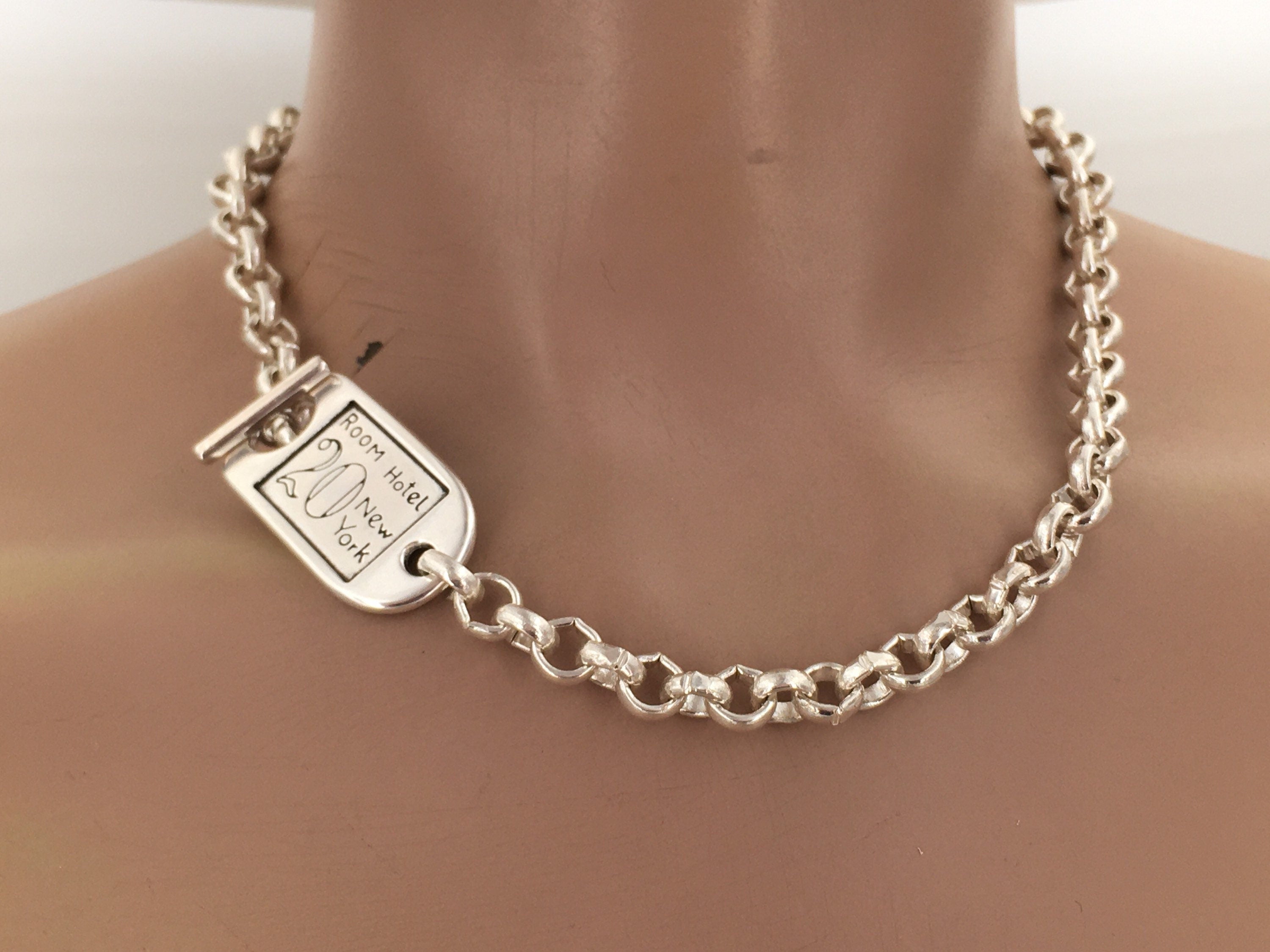 chunky silver chain necklace, curve chain necklace, silver bold chain necklace, statement chain necklace,  style, big link chain