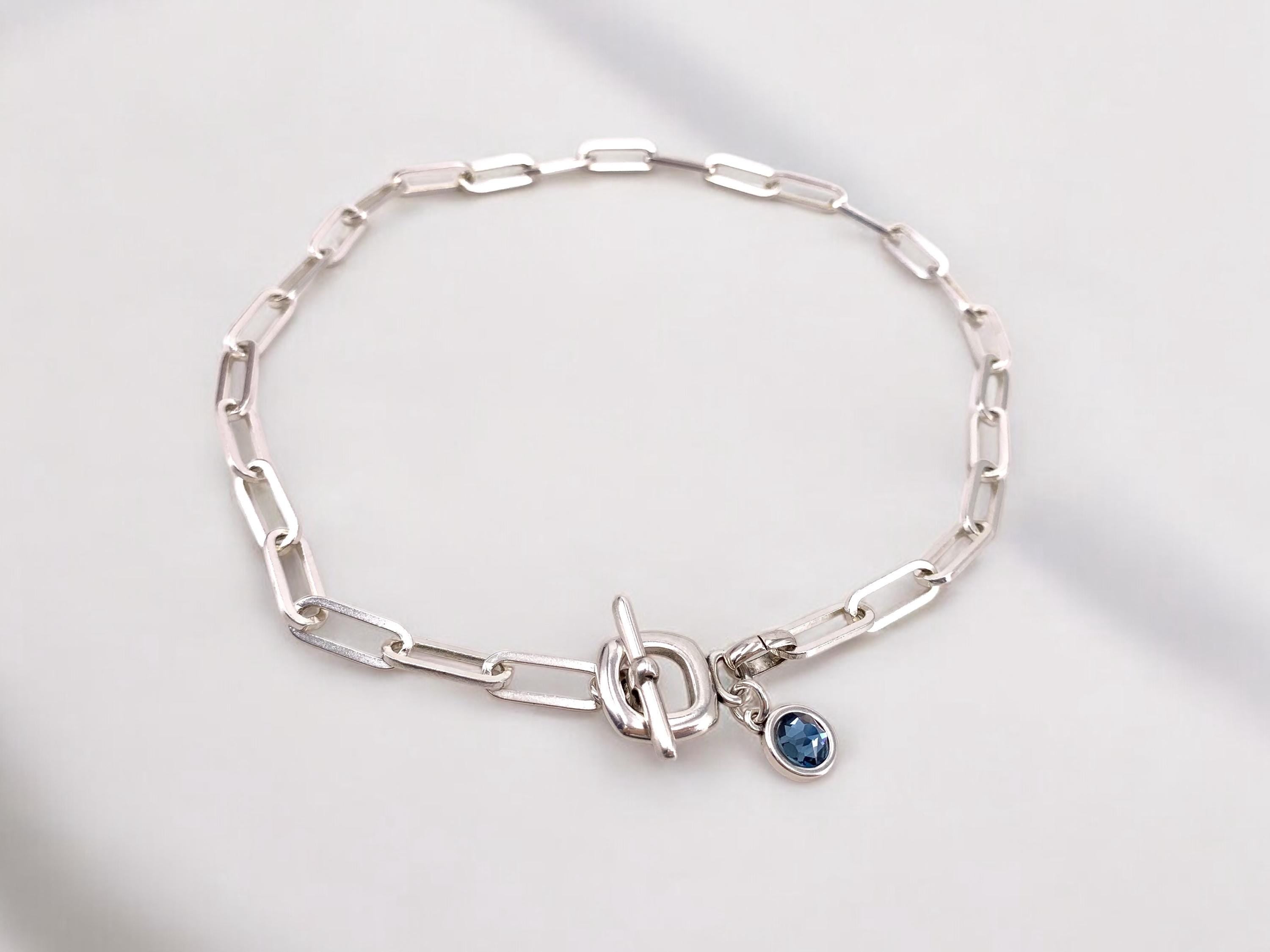 Chunky silver chain toggle necklace with Swarovski crystal charm, bold chain toggle silver choker, uno de 50 style, valentines gift,