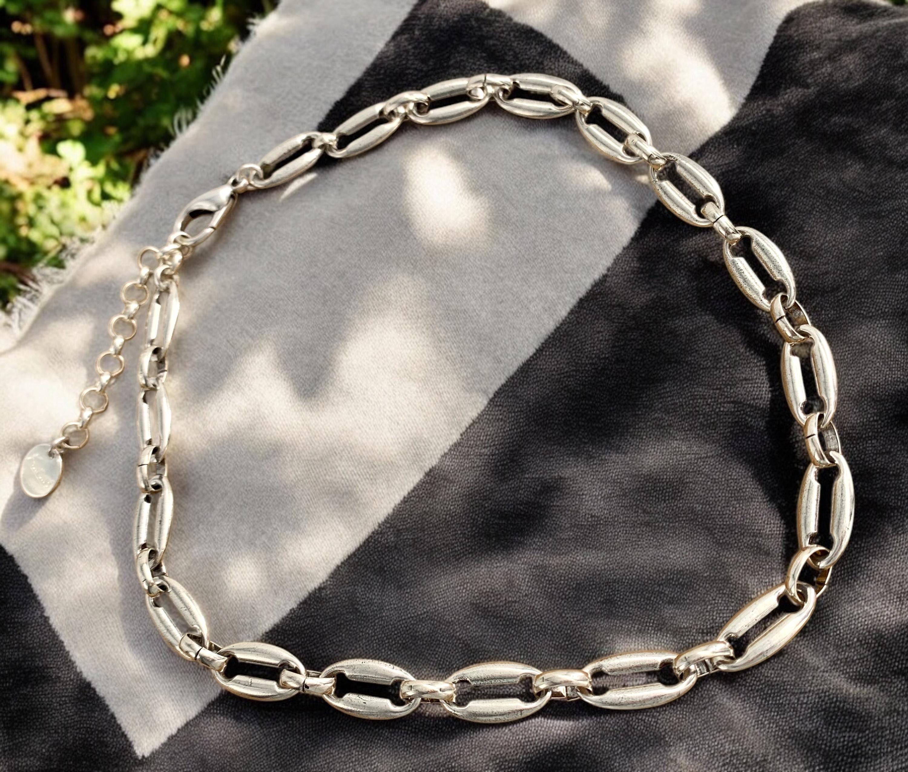Chunky Sculptural silver Chain Necklace – Voluminous Link Design in Urban Statement Style - bold edgy choker - special chain design -