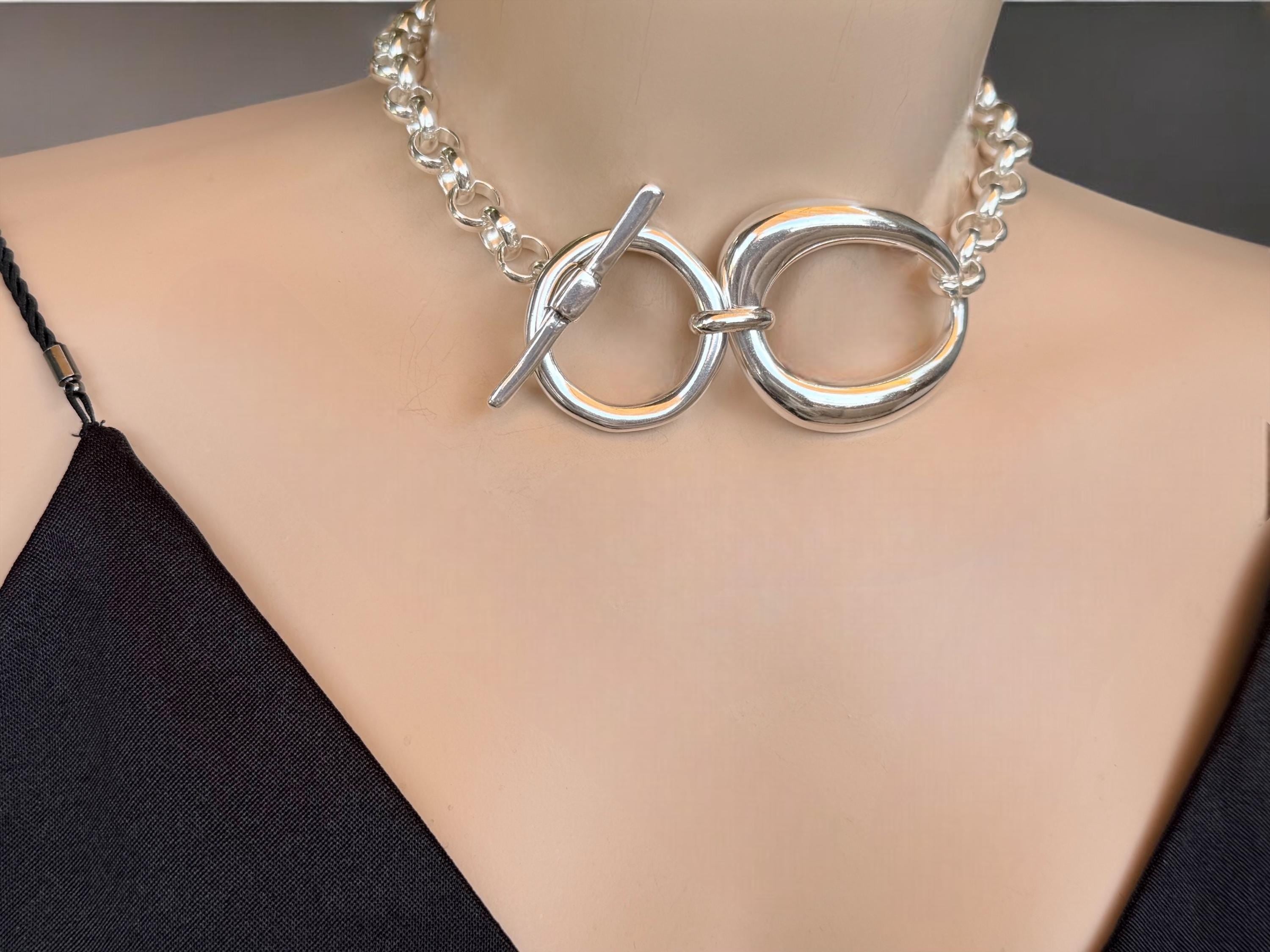 Statement chunky silver chain choker, silver rolo toggle necklace, big pendant choker, silver heavyweight chain necklace, uno de 50 style,