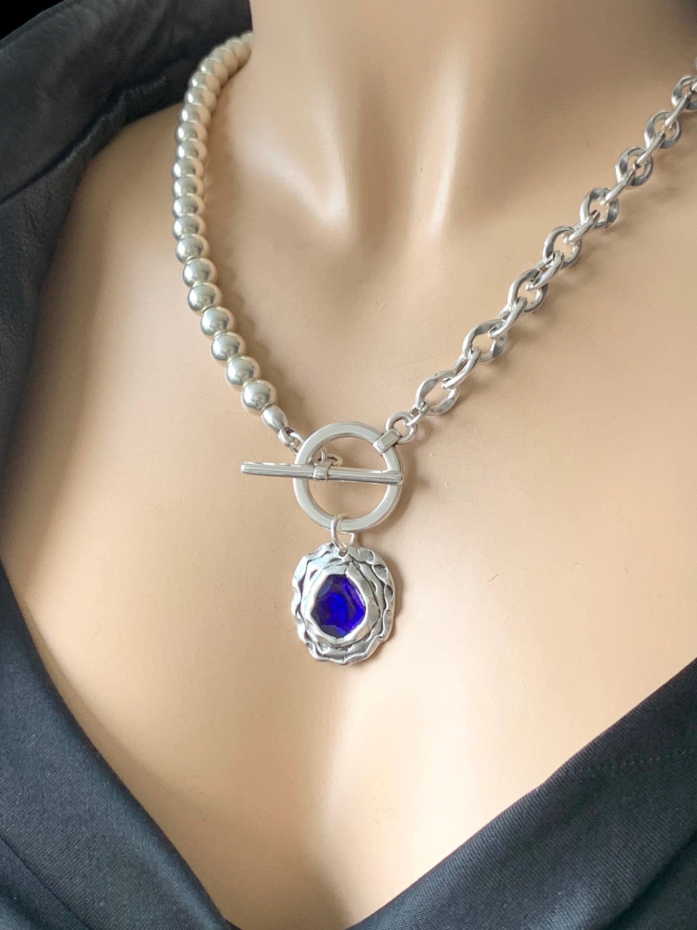 Chunky Silver Chain & Beaded Necklace – Vintage Blue Pendant with Statement Toggle Clasp – Bold Mixed Design Jewelry - exclusive design