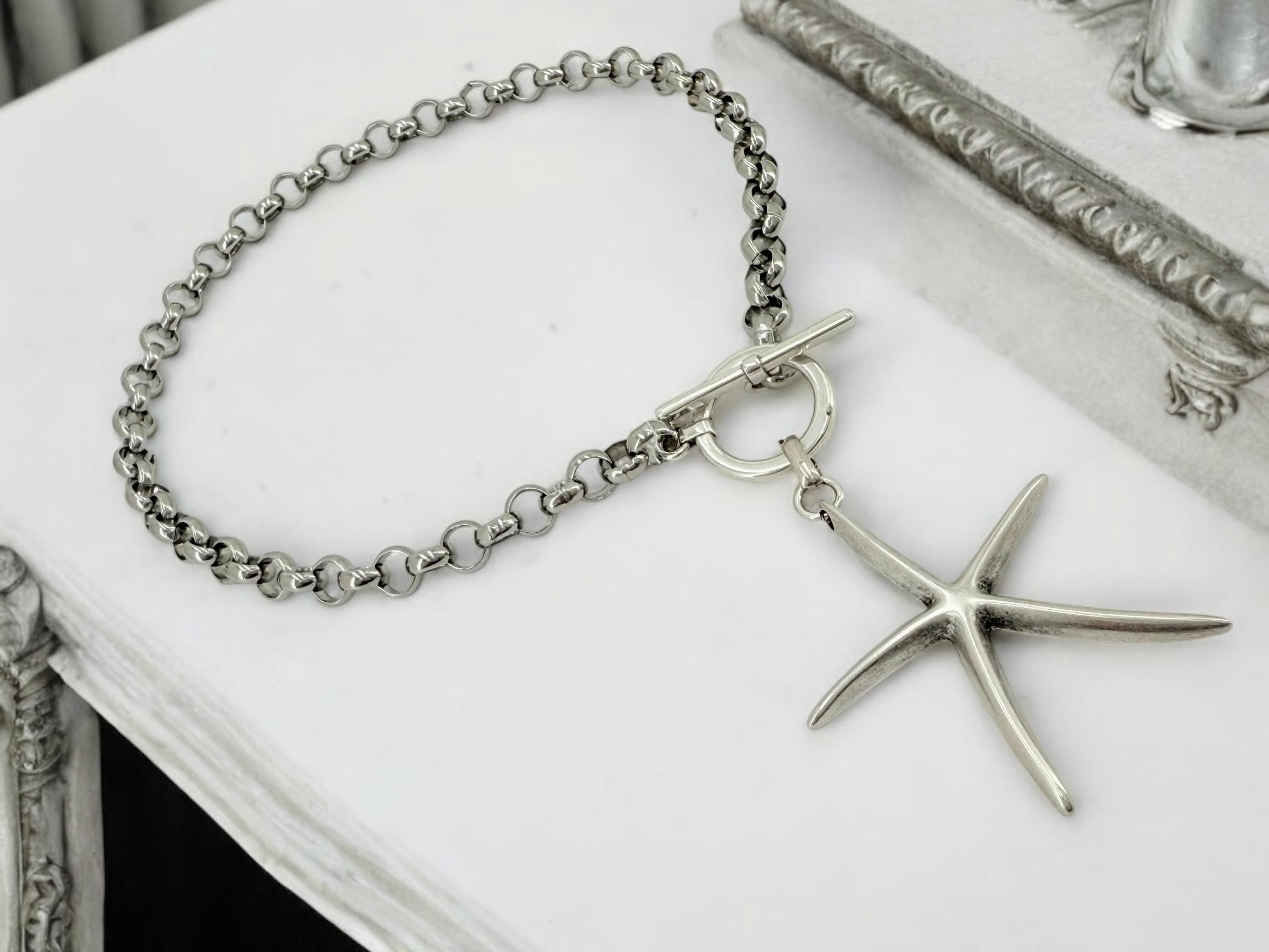 Rolo Chain silver Necklace with Large Starfish Pendant – Adjustable Length – Handmade – Toggle Clasp – Coastal statement jewelry for women