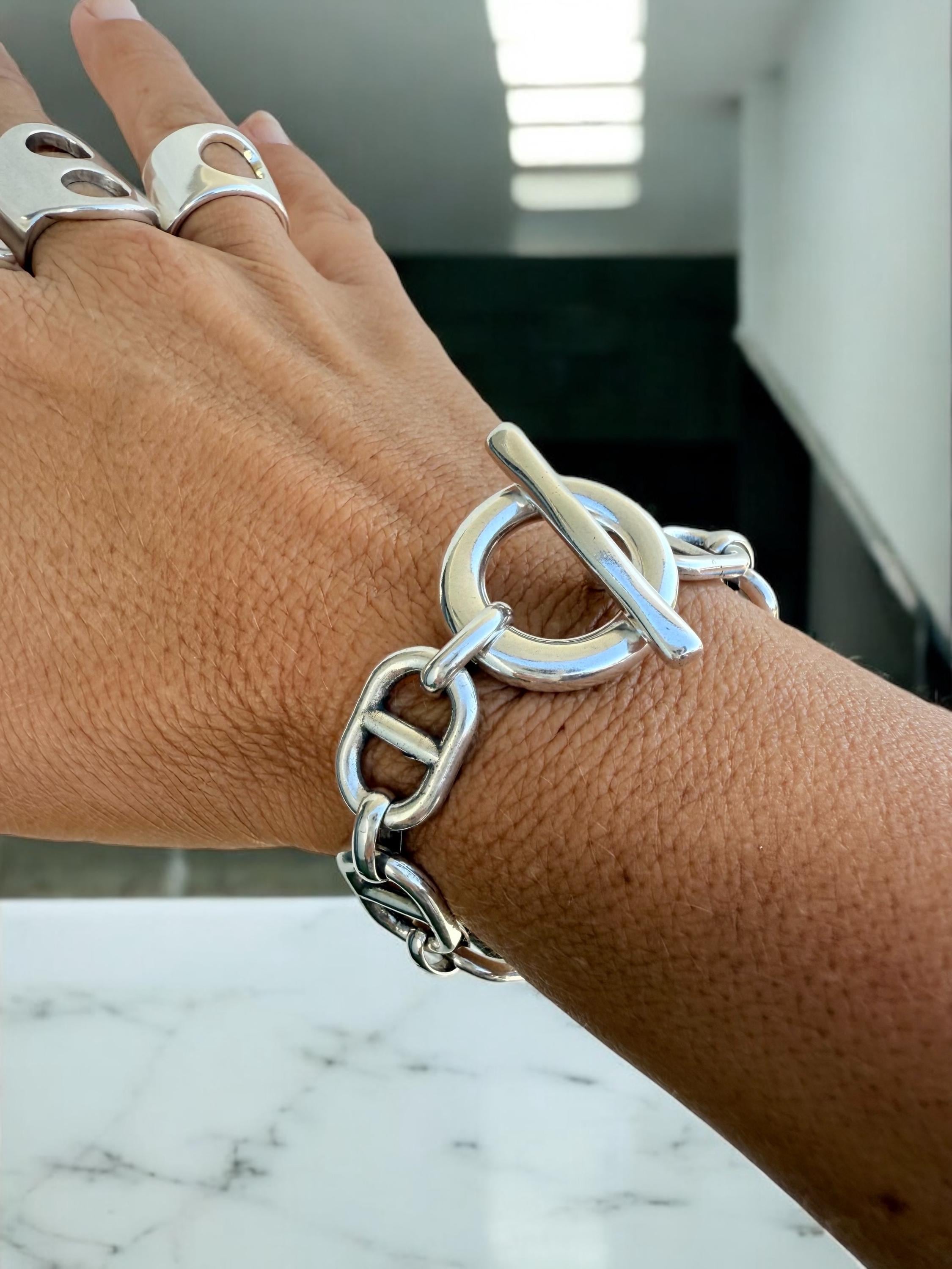Chunky Silver Chain Bracelet –  Solid Links – Toggle Clasp – lightweith Statement Jewelry – Uno de 50 Inspired – Custom Fit Gift
