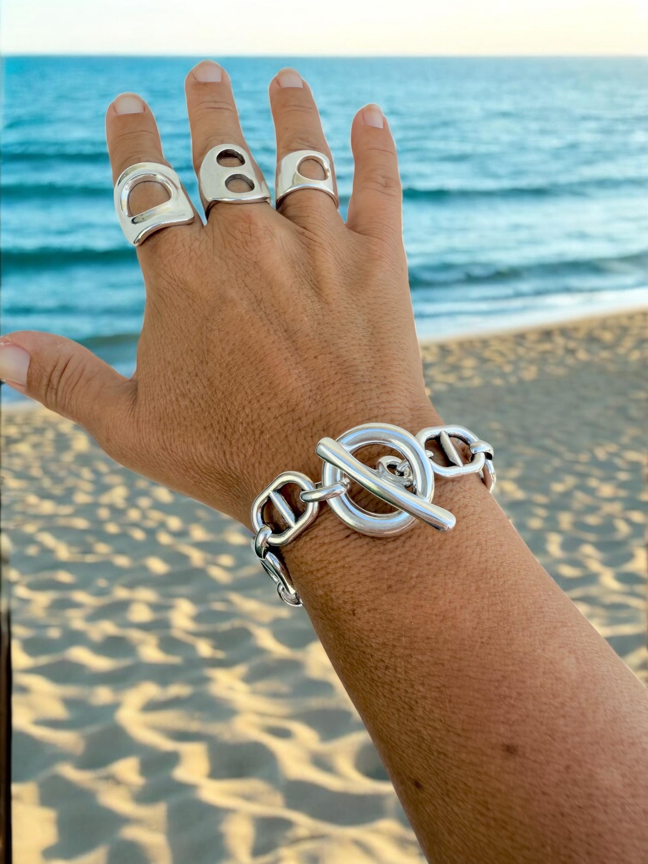 Chunky Silver Chain Bracelet –  Solid Links – Toggle Clasp – lightweith Statement Jewelry – Uno de 50 Inspired – Custom Fit Gift