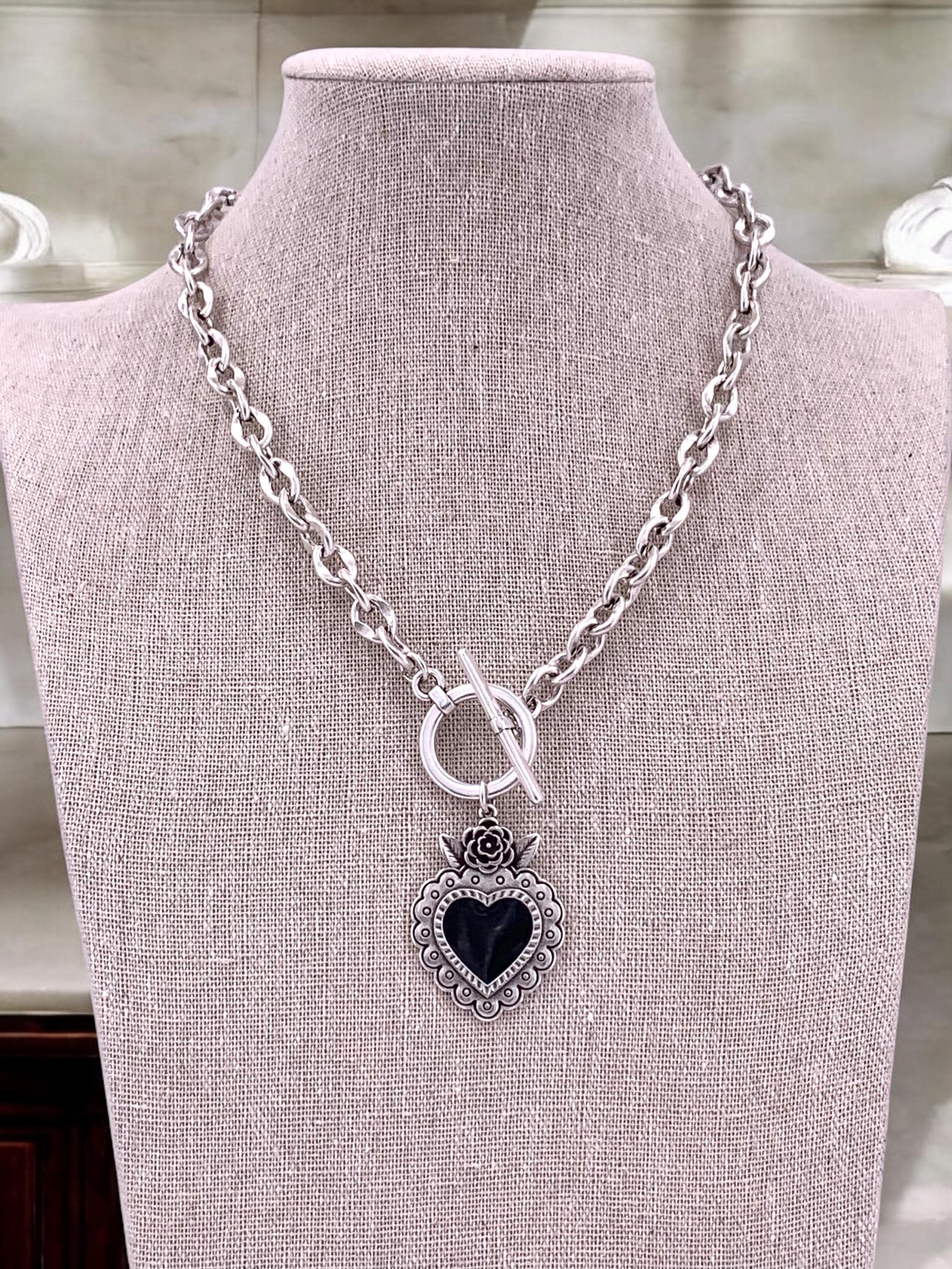 Black and antique silver heart pendant toggle clasp chunky necklace, bold silver chain necklace, statement necklace, gothic heart necklace