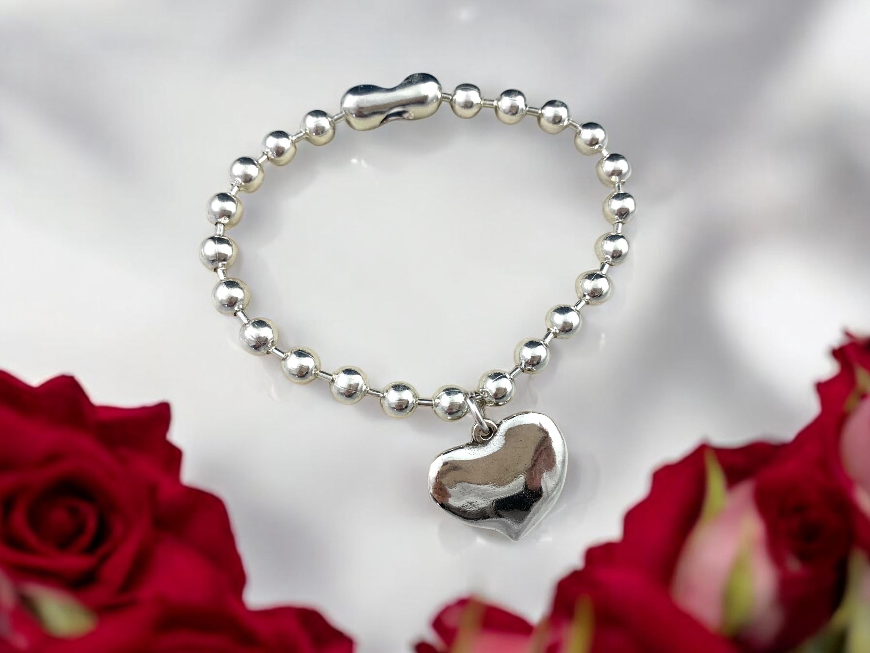 Chunky silver balls chain bracelet with heart pendant, bold balls chain bracelet, thick chain bracelet, unique gift for birthday, women gift