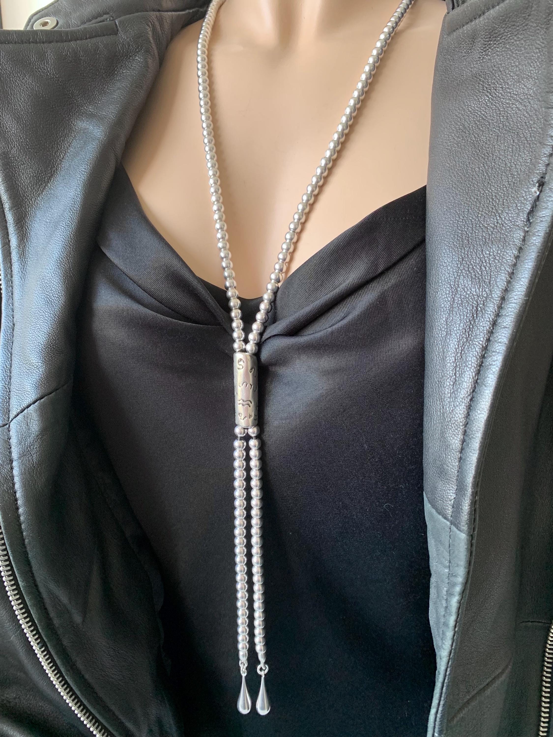 Bold Silver Beaded Lariat Necklace – Extra Long Statement Jewelry with Chunky Drop Ends – Sculptural Gift for Women - uno de 50 Style