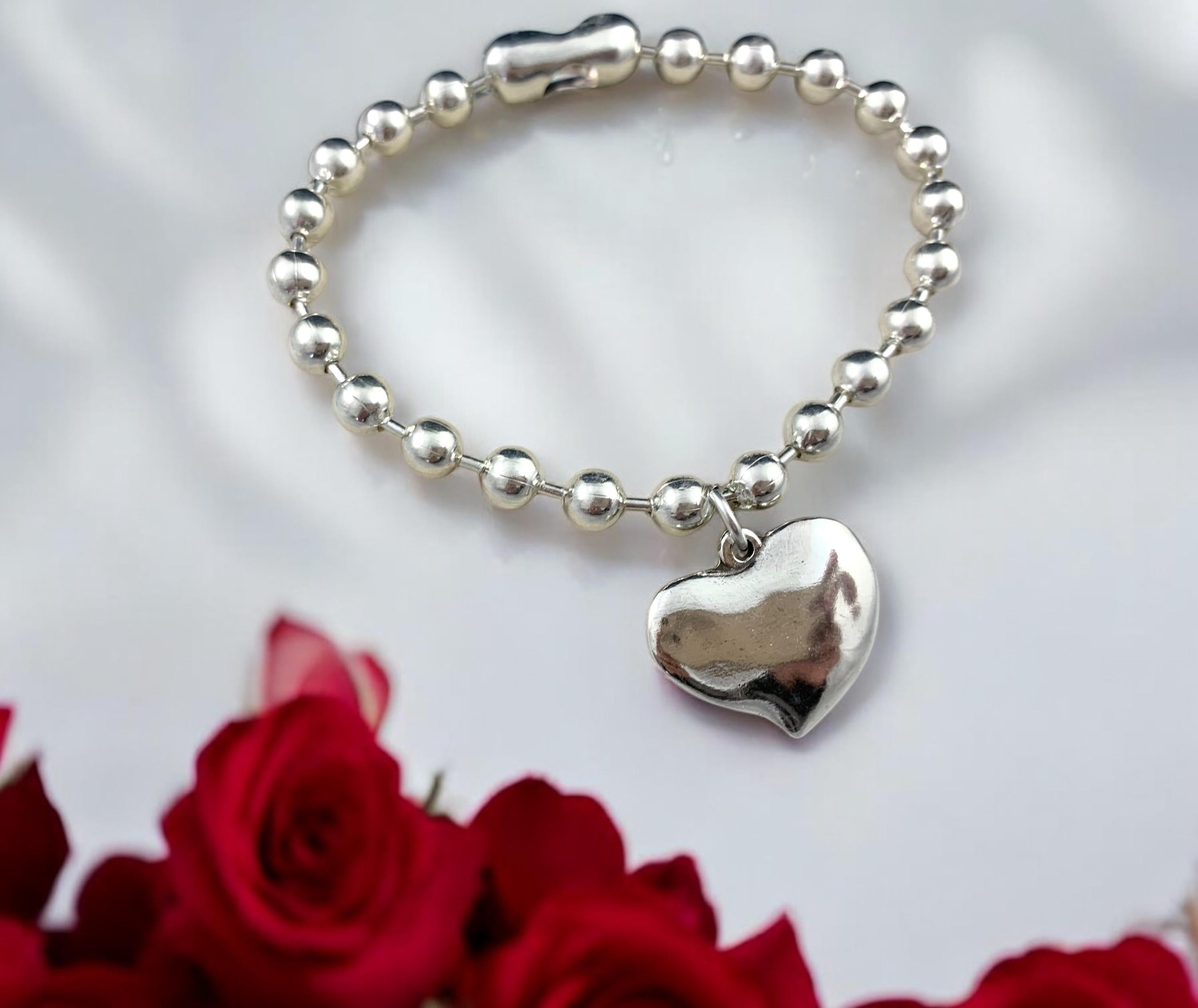 Chunky silver balls chain bracelet with heart pendant, bold balls chain bracelet, thick chain bracelet, unique gift for birthday, women gift