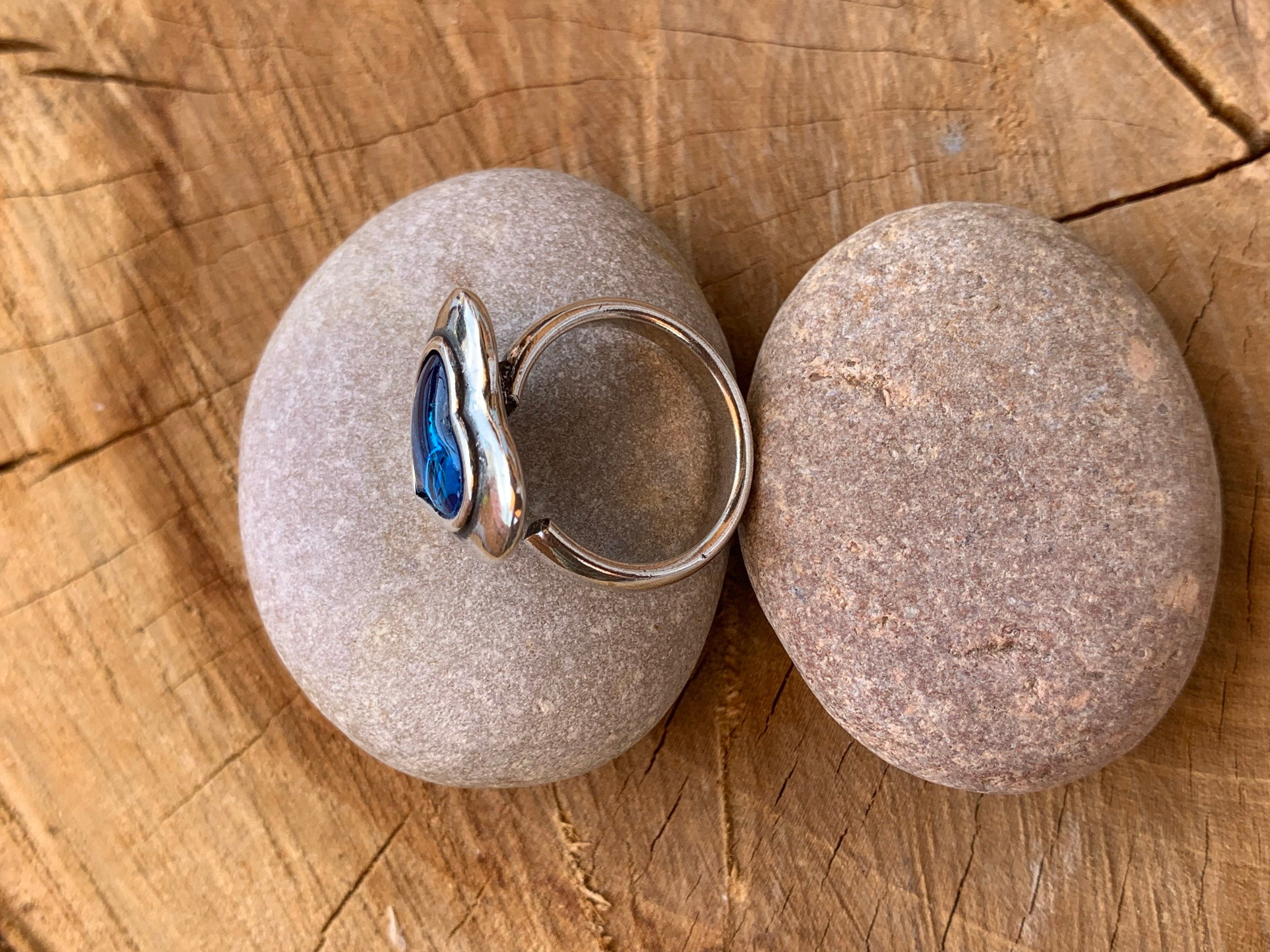 Chunky silver ring with blue heart, statement ring, crystal ring, blue ring, uno de 50 style, bohemian ring, heart ring, bold ring, gift