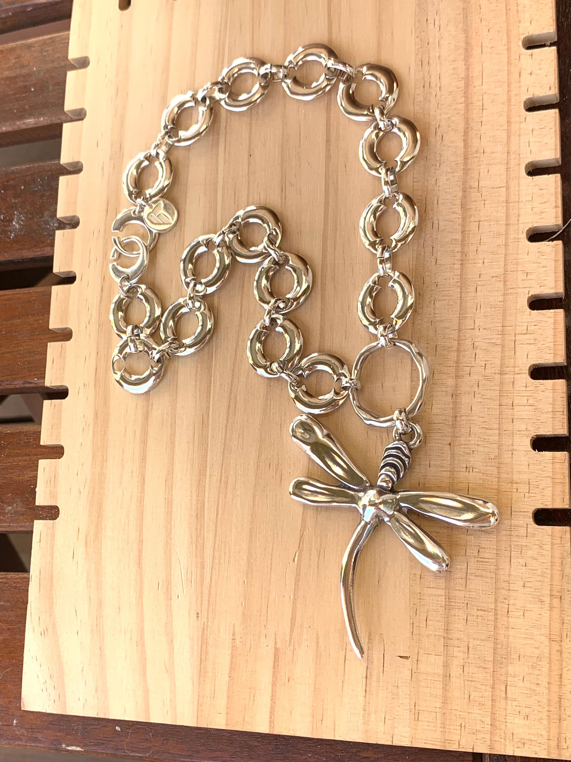 Big dragonfly pendant necklace, chunky heavyweight silver chain necklace, large pendant chain necklace, statement necklace, uno de 50 style