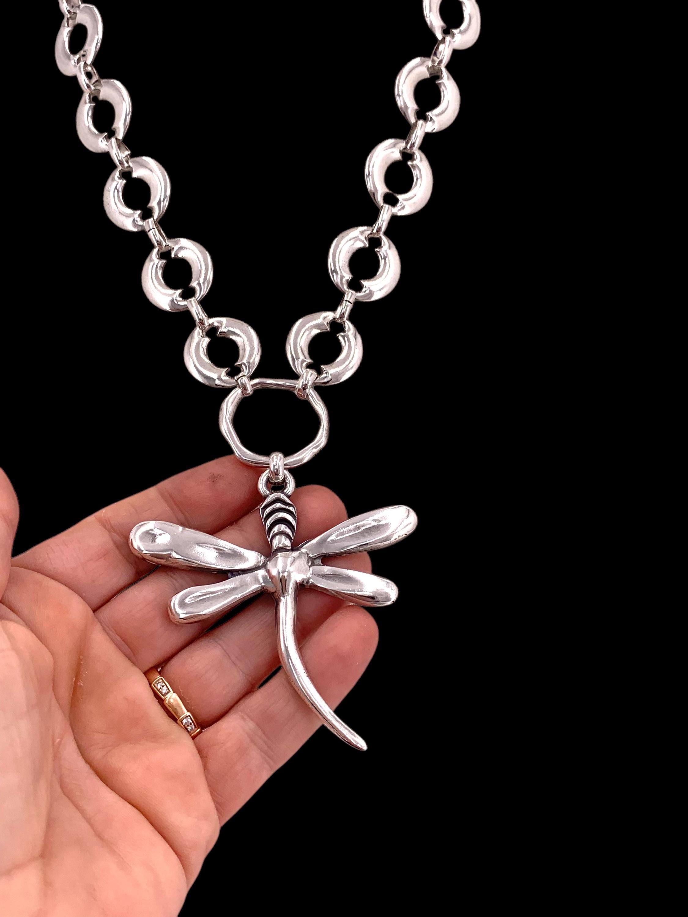 Big dragonfly pendant necklace, chunky heavyweight silver chain necklace, large pendant chain necklace, statement necklace, uno de 50 style