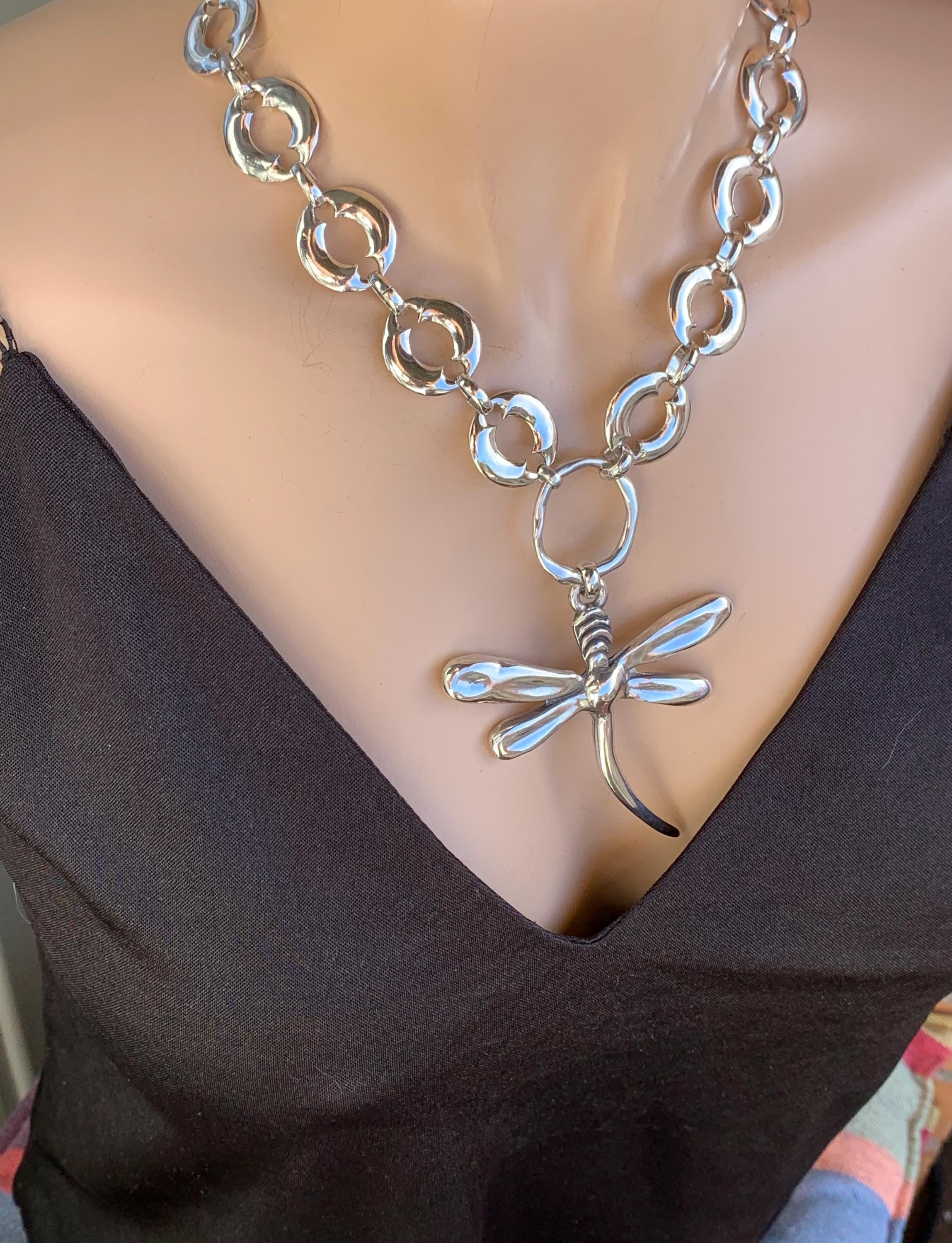 Big dragonfly pendant necklace, chunky heavyweight silver chain necklace, large pendant chain necklace, statement necklace, uno de 50 style