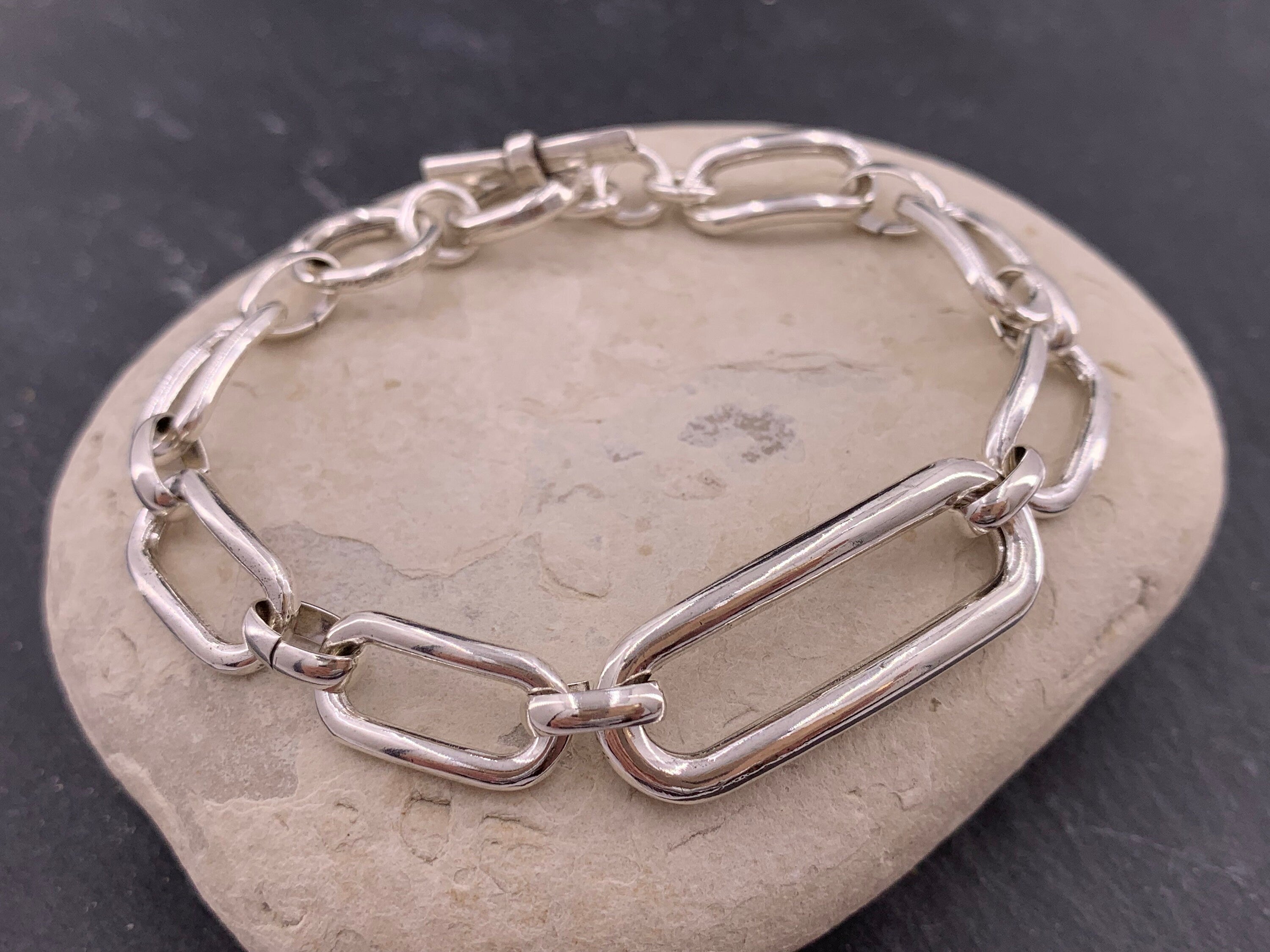 silver chunky chain bracelet, silver large link bracelet, bulky bracelet, shiny silver chain bracelet, bold chain bracelet, uno de 50 style