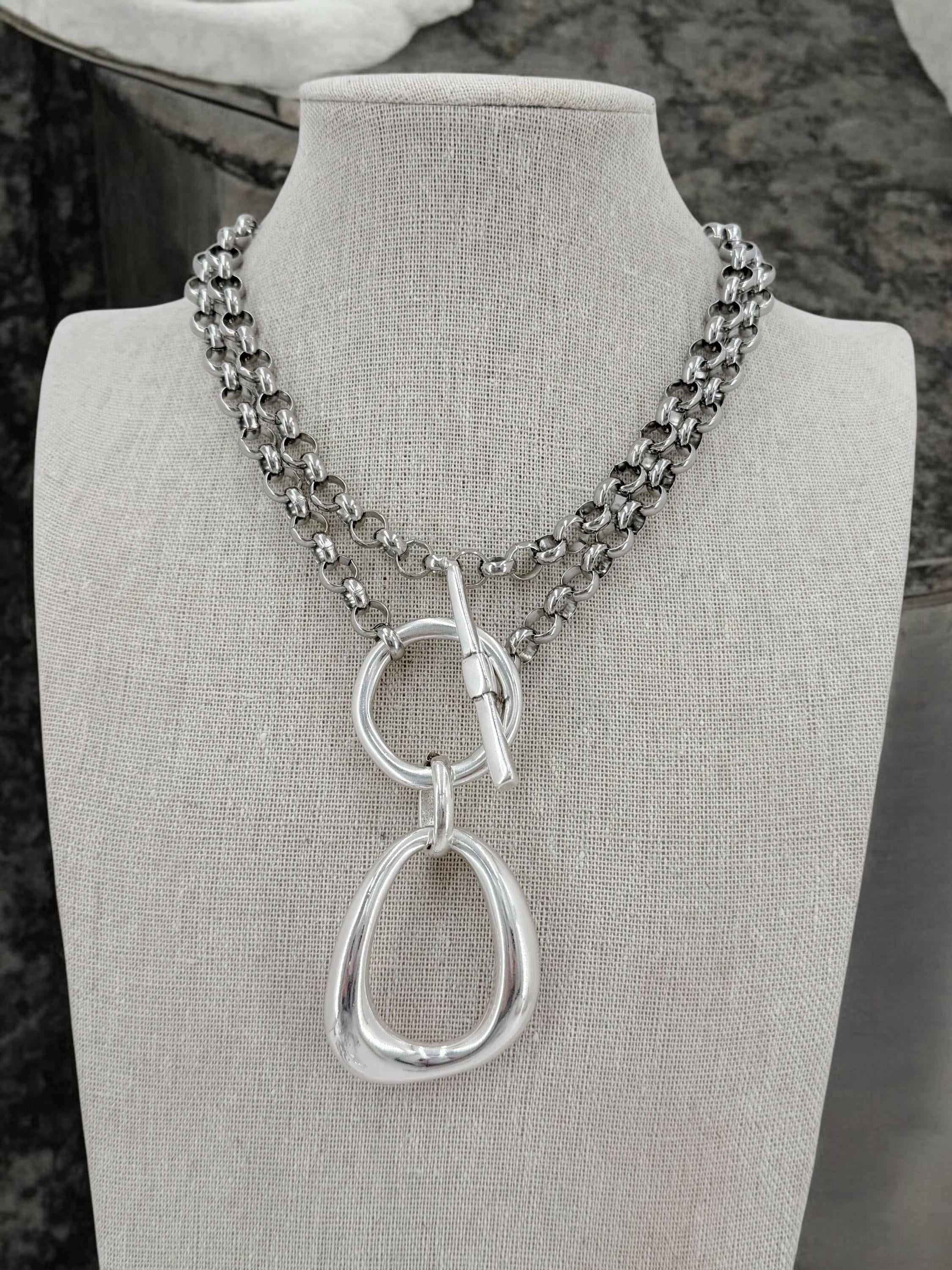 Layering silver chunky chain toggle necklace with statement pendant, multi strand choker, layered choker, black silver necklace, women gift