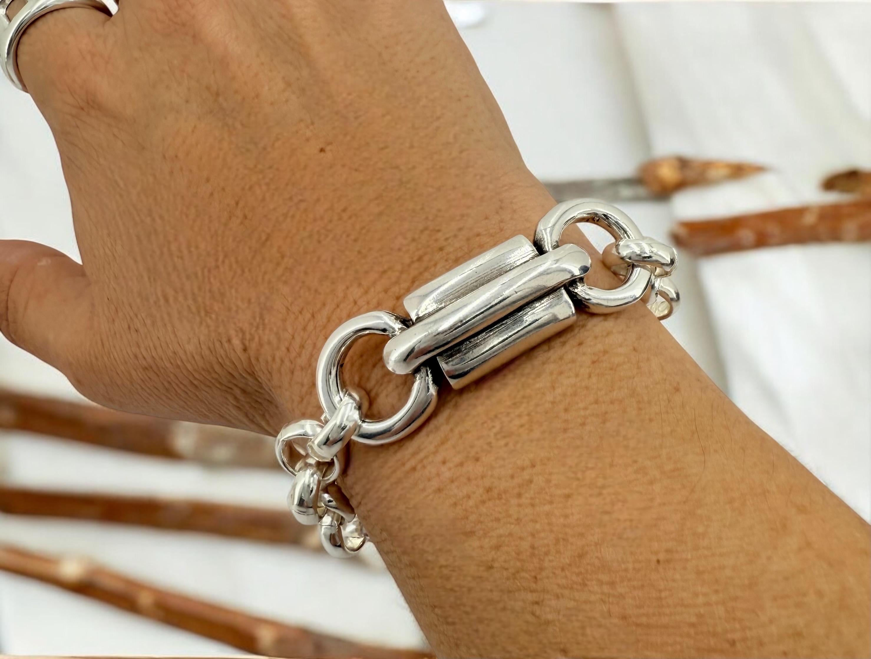 Chunky silver  bracelet, bold toggle bracelet, thick chain bracelet, reversible bracelet, uno de 50 style, heavyweight bracelet, women gift