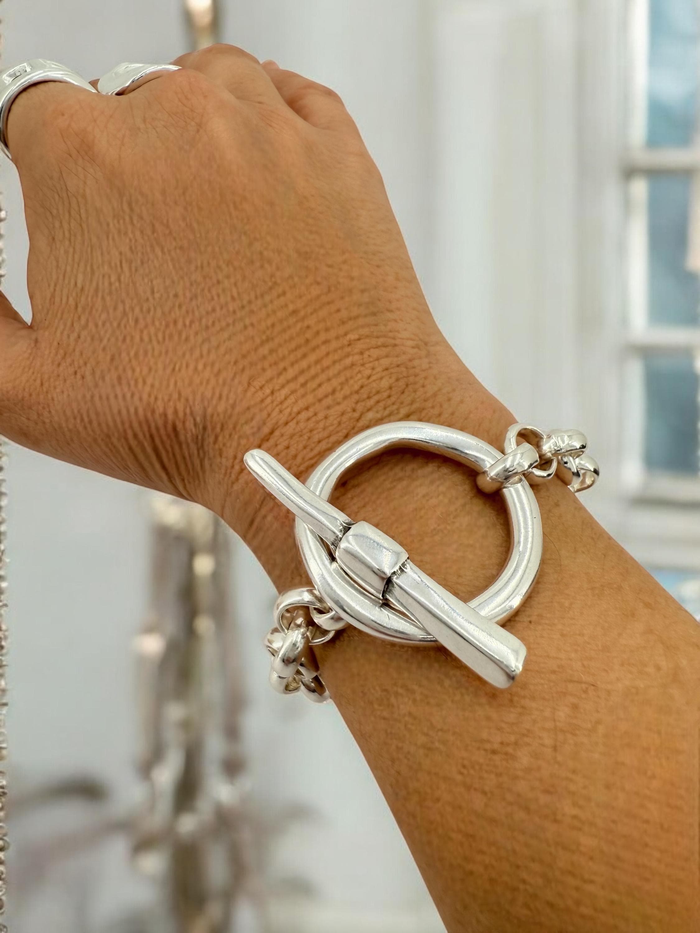 Chunky silver  bracelet, bold toggle bracelet, thick chain bracelet, reversible bracelet, uno de 50 style, heavyweight bracelet, women gift